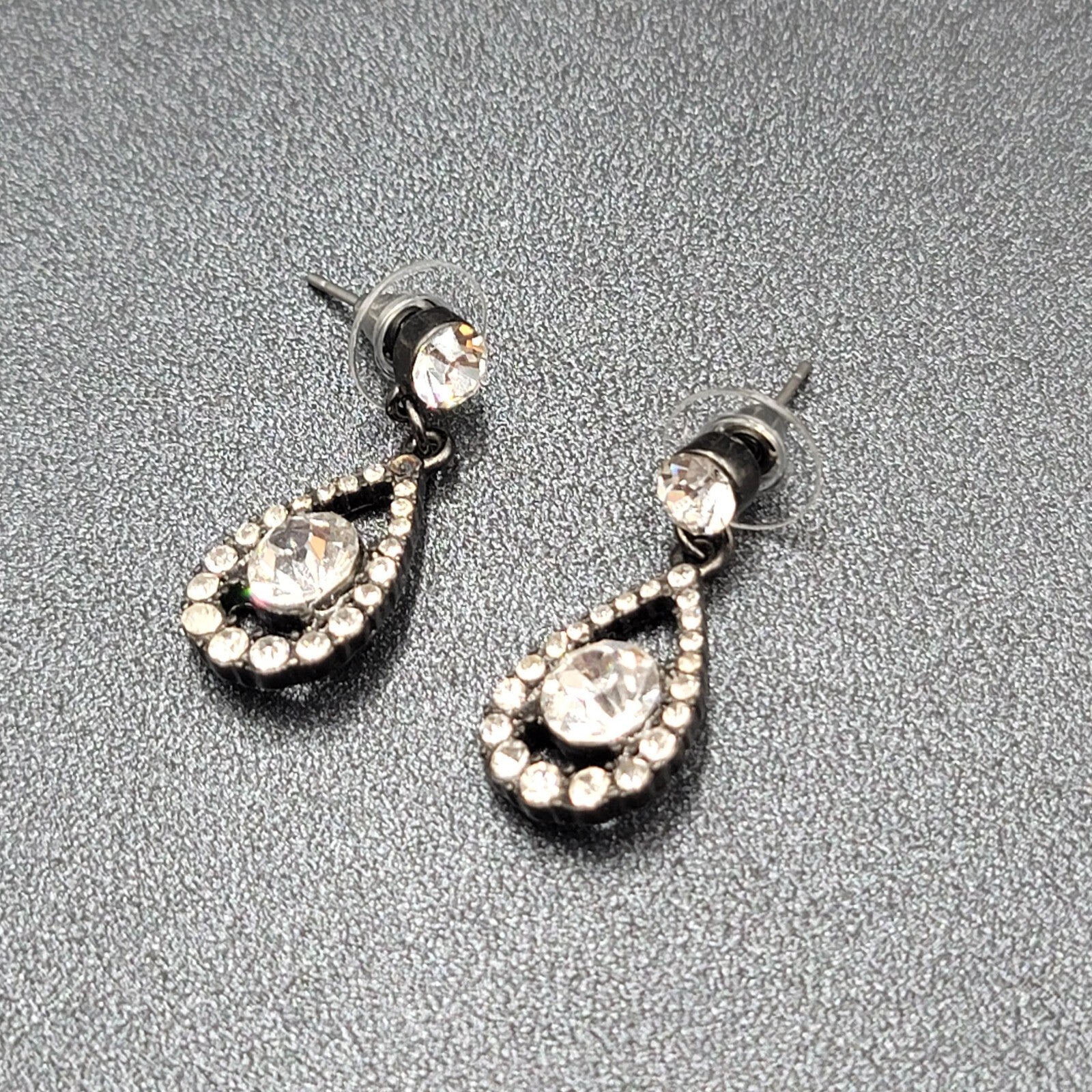 Pierced Earrings Black Metal Clear Rhinestone Teardrop Dangle 1.25"