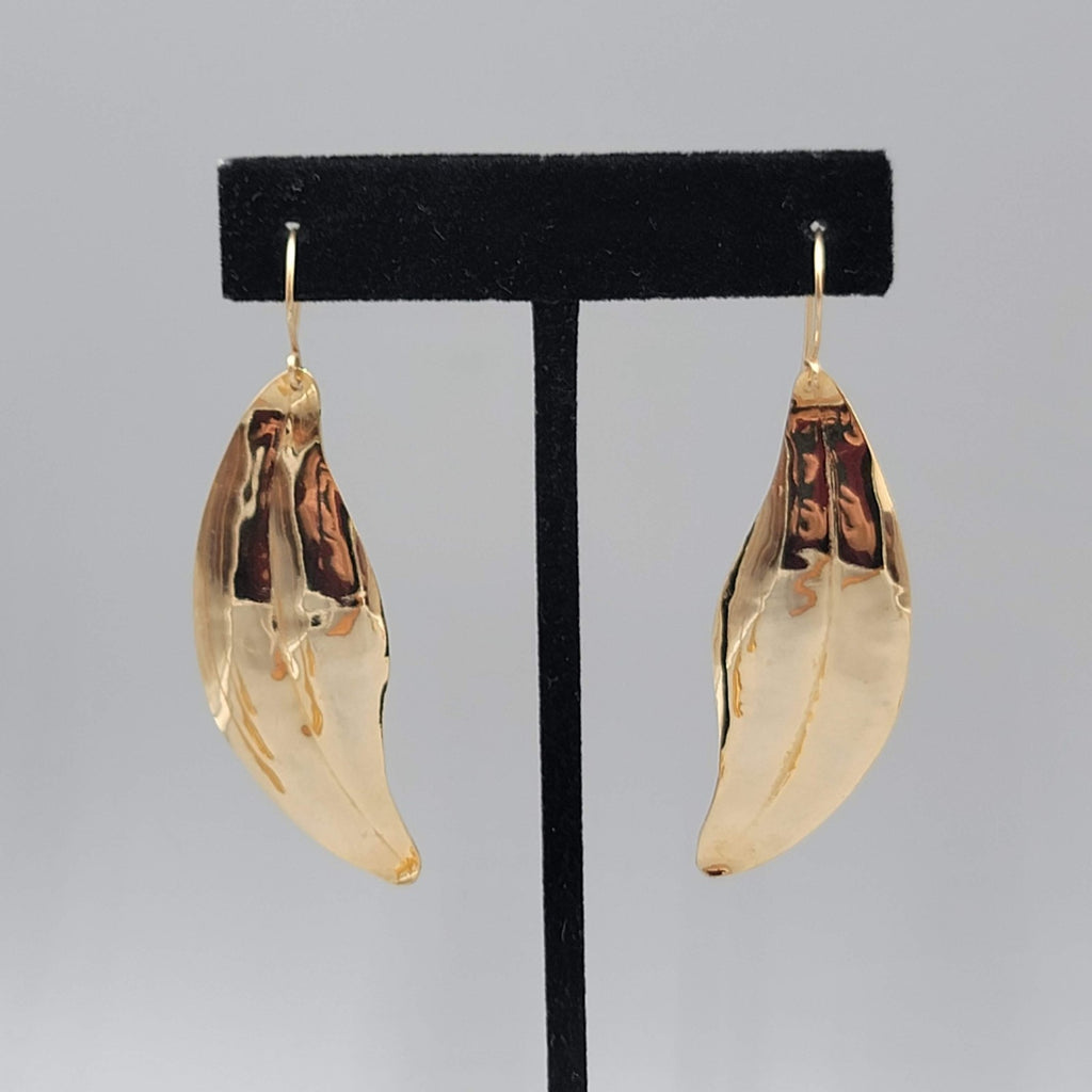 Modernist Leaf Pierced Earrings Gold tone Dangle 2.25 in Lightweight