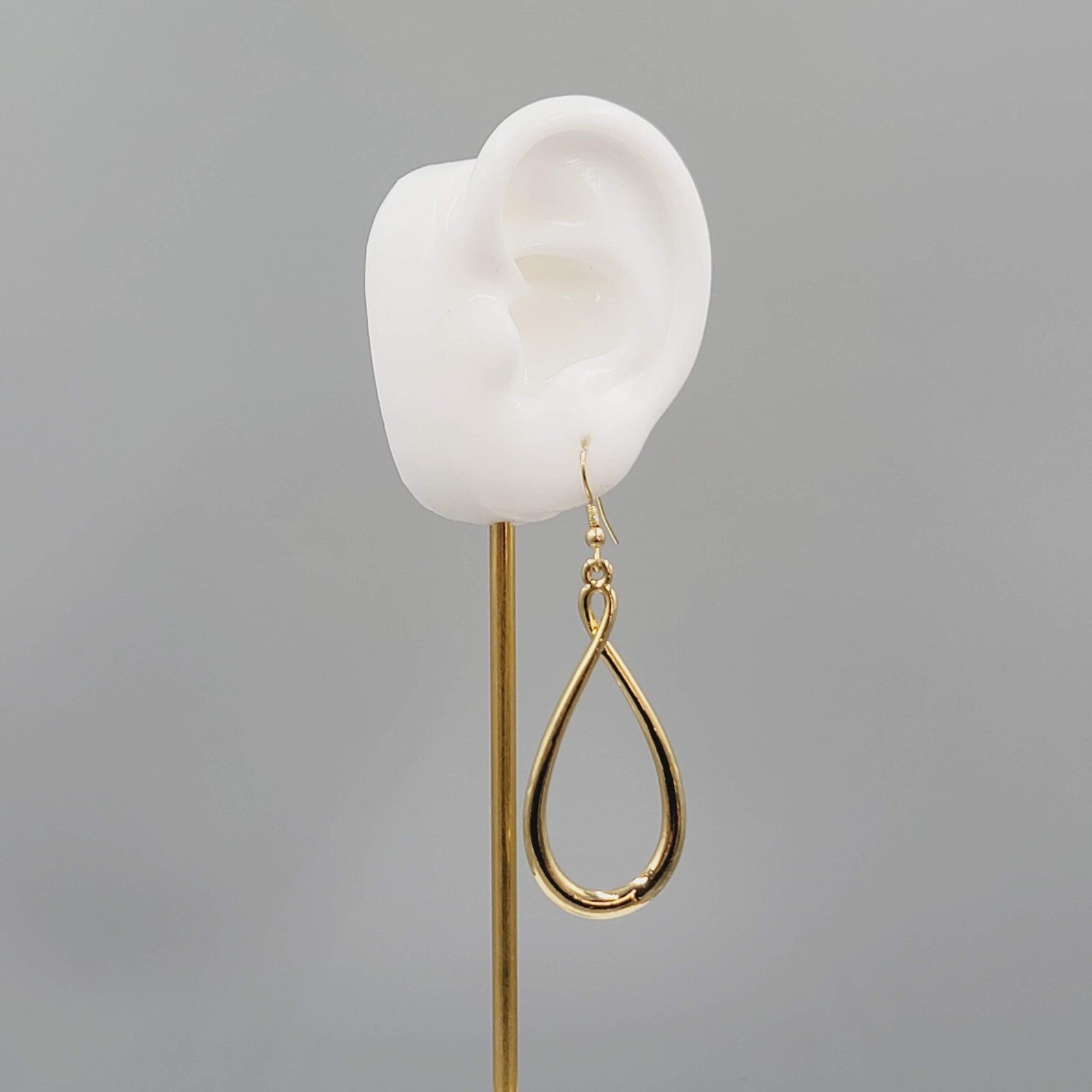 Twist Teardrop Pierced Earrings Gold tone Dangle 2.25"