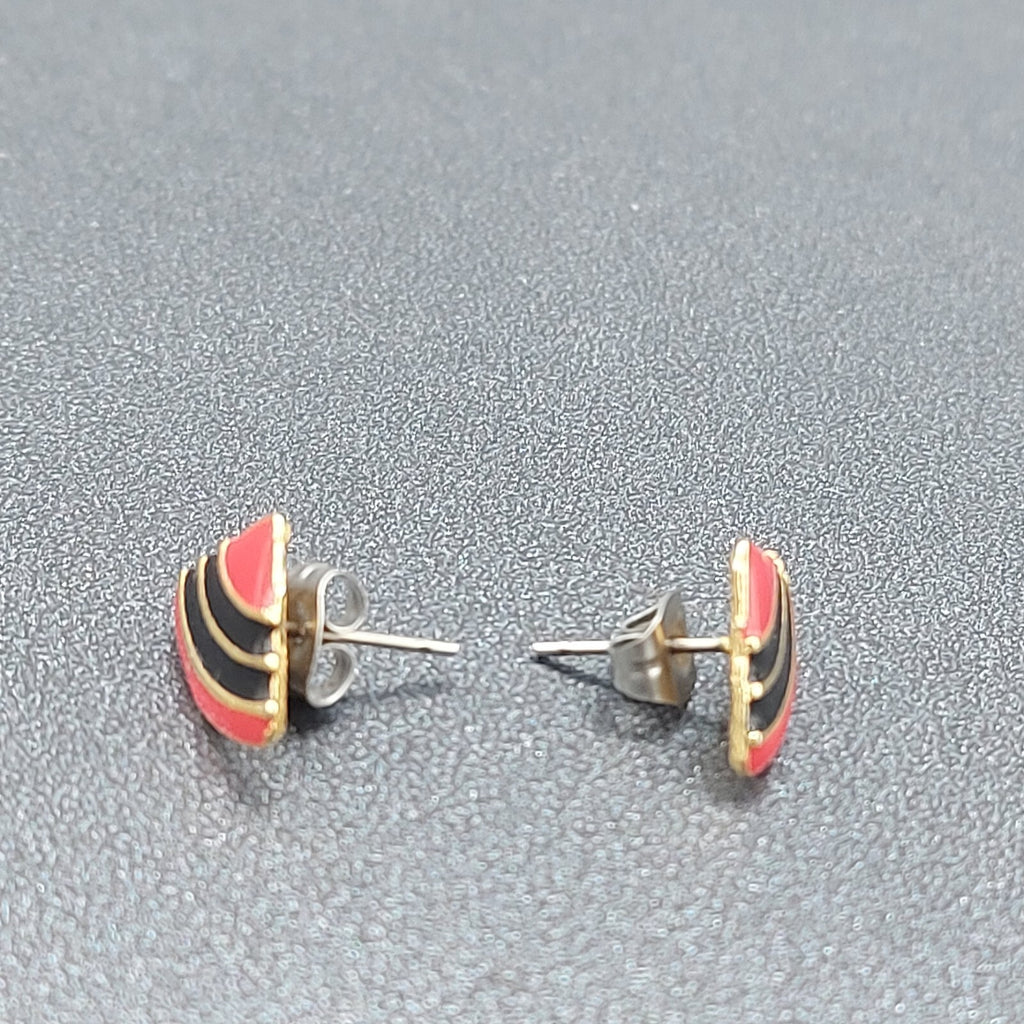 Pierced Earrings Gold tone Black Red Enamel Triangle 3/8"