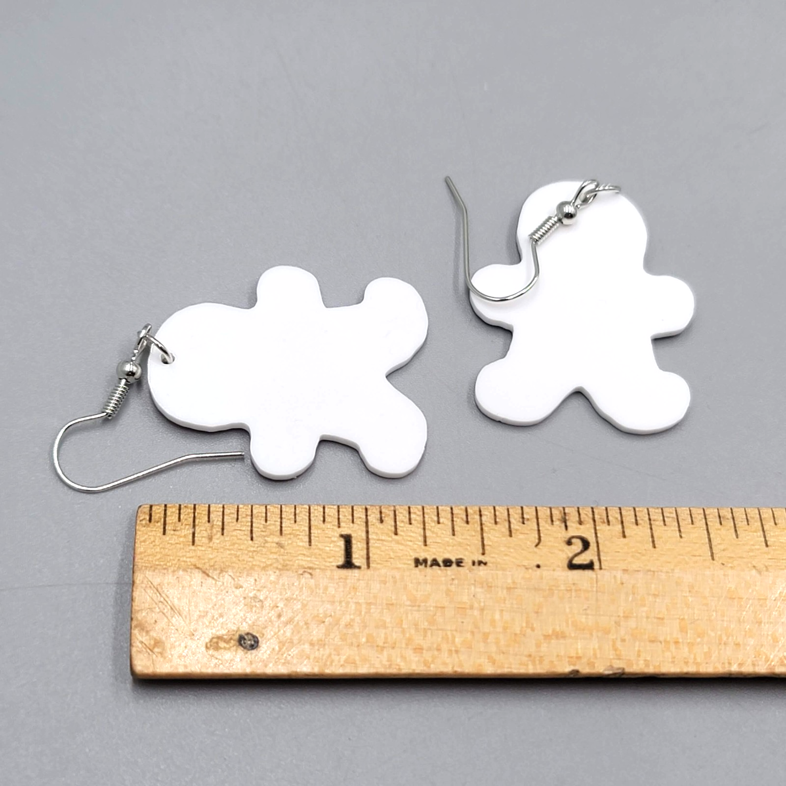 Gingerbread Man Pierced Earrings Silver tone Dangle 1.25 in