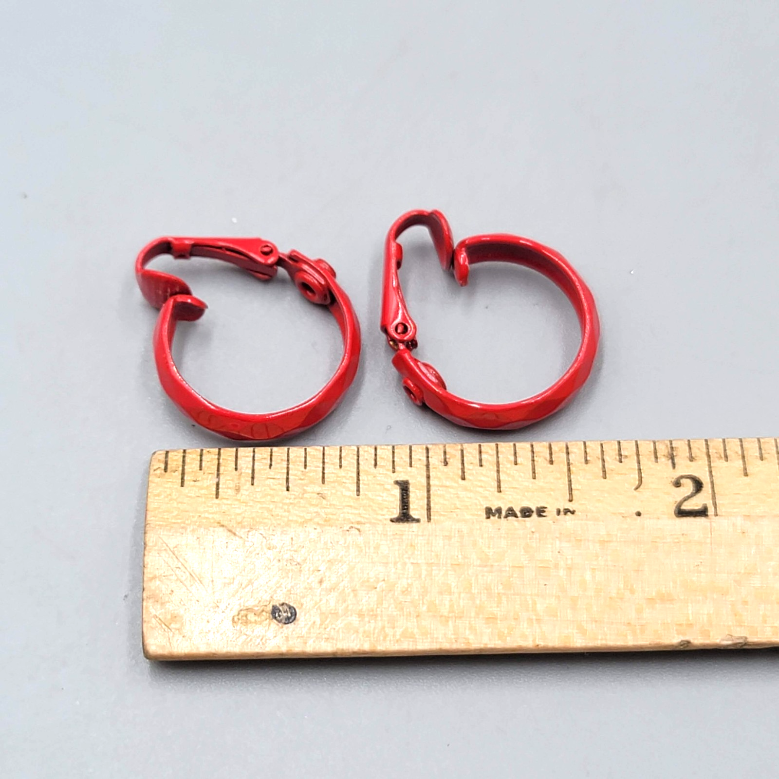 Vintage Red Enamel Hoops Clip on Earrings 3/4 in