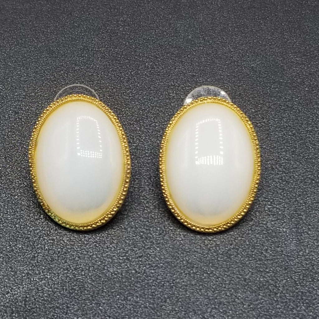 Pierced Earrings Gold tone White Glass Cabochon Drop 1 1/8"