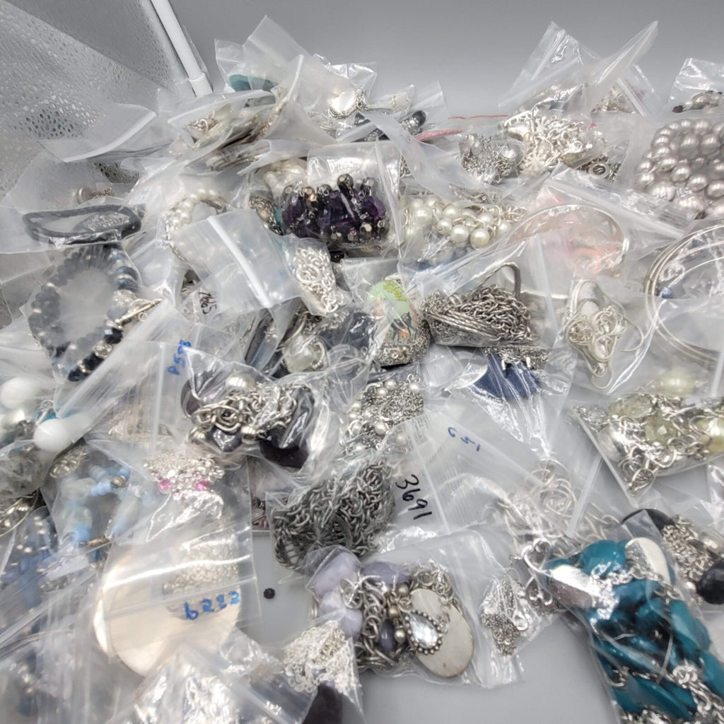 Large Lot of Silver tone Modern Jewelry Necklaces Earrings Bracelet 160+ Pieces!