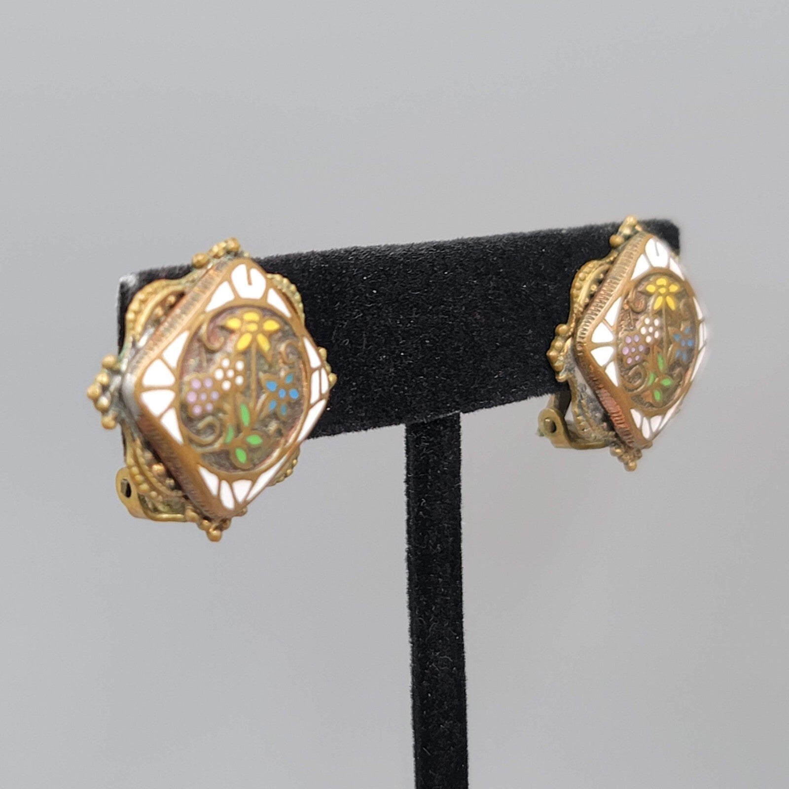 Antique Vintage Flower Enamel Clip on Earrings Brass Gold tone Square 7/8"