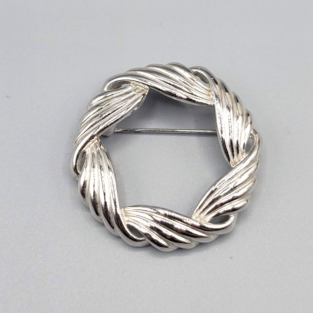 Vintage Trifari Brooch Silver Plated Wreath Round Open Center 1 5/8"