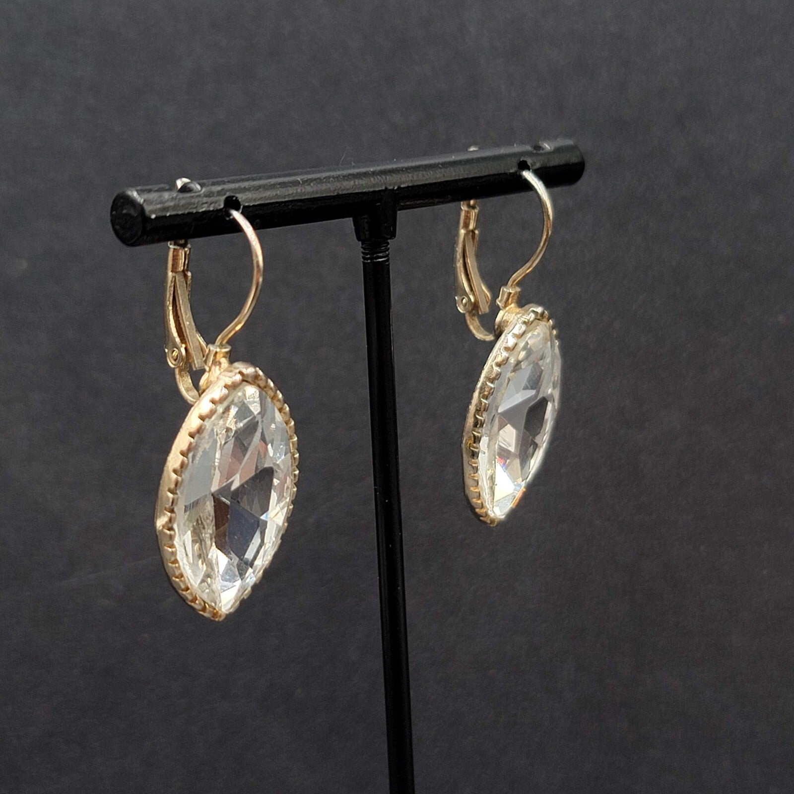 Pierced Earrings Gold tone Glass Faceted Marquis Dangle 1"