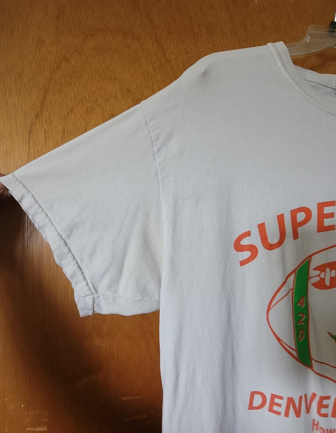 2012 T Shirt Sz L Denver vs Seattle 420 Super Bowl High High is Your City