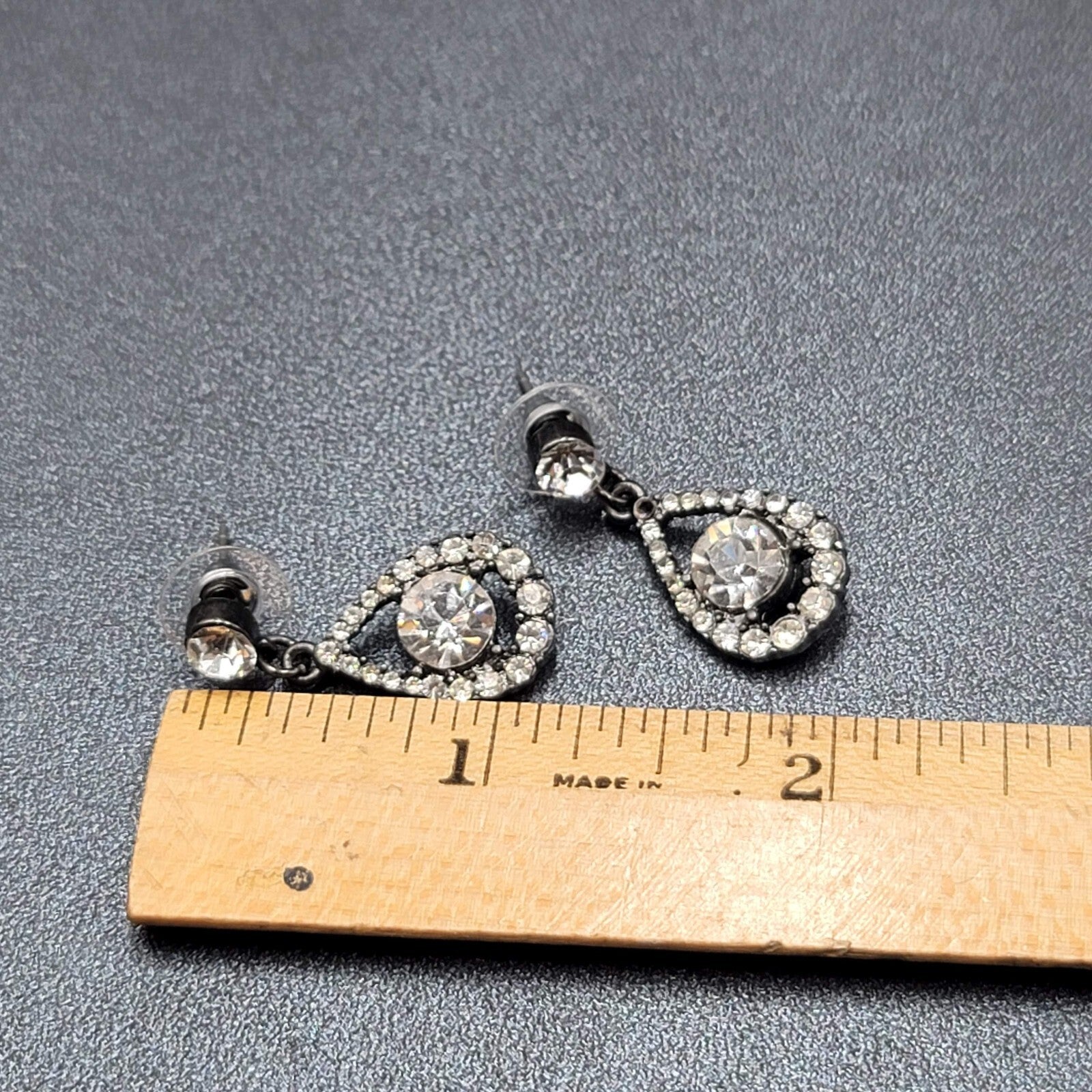 Pierced Earrings Black Metal Clear Rhinestone Teardrop Dangle 1.25"