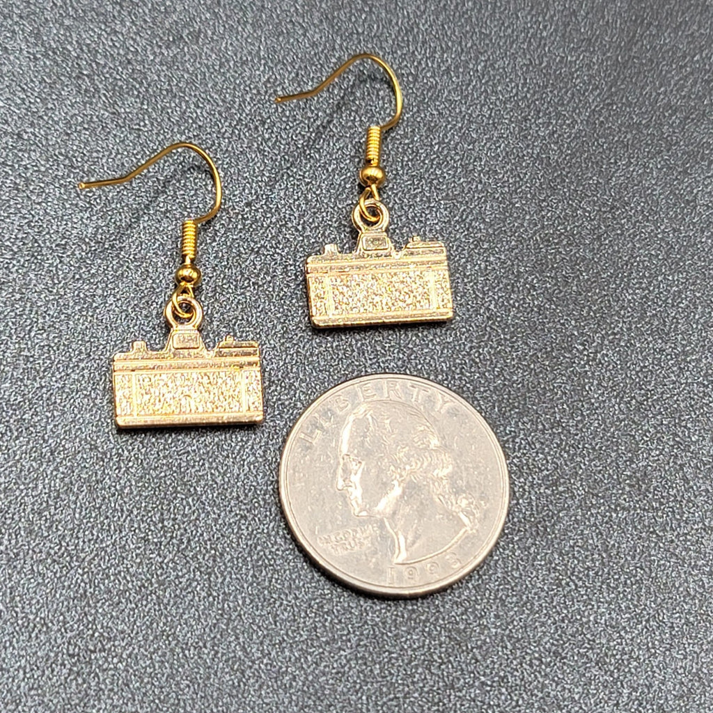 Retro Camera Pierced Earrings Gold tone Dangle 1/2"