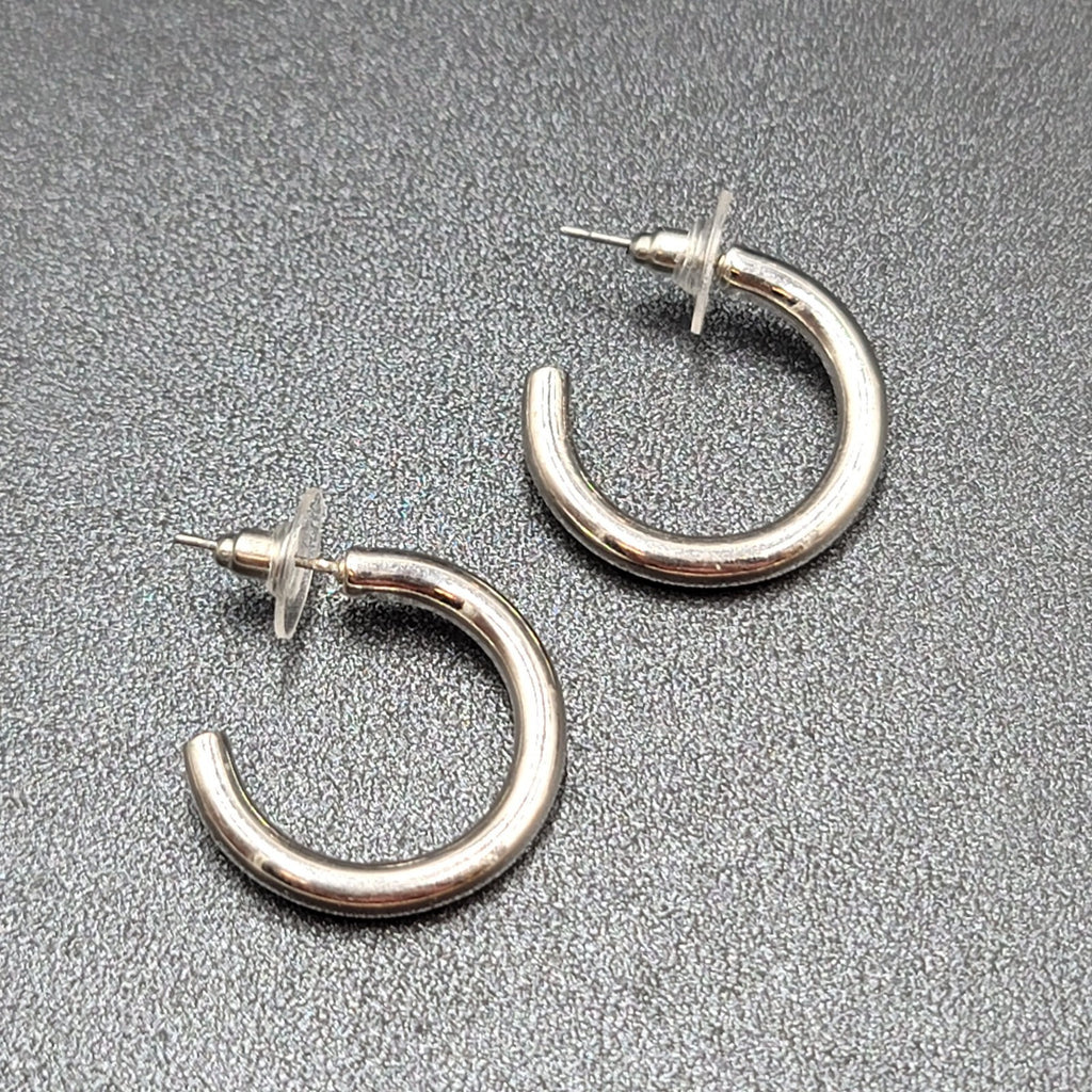 Pierced Earrings Silver tone Round Solid Hoops 1"