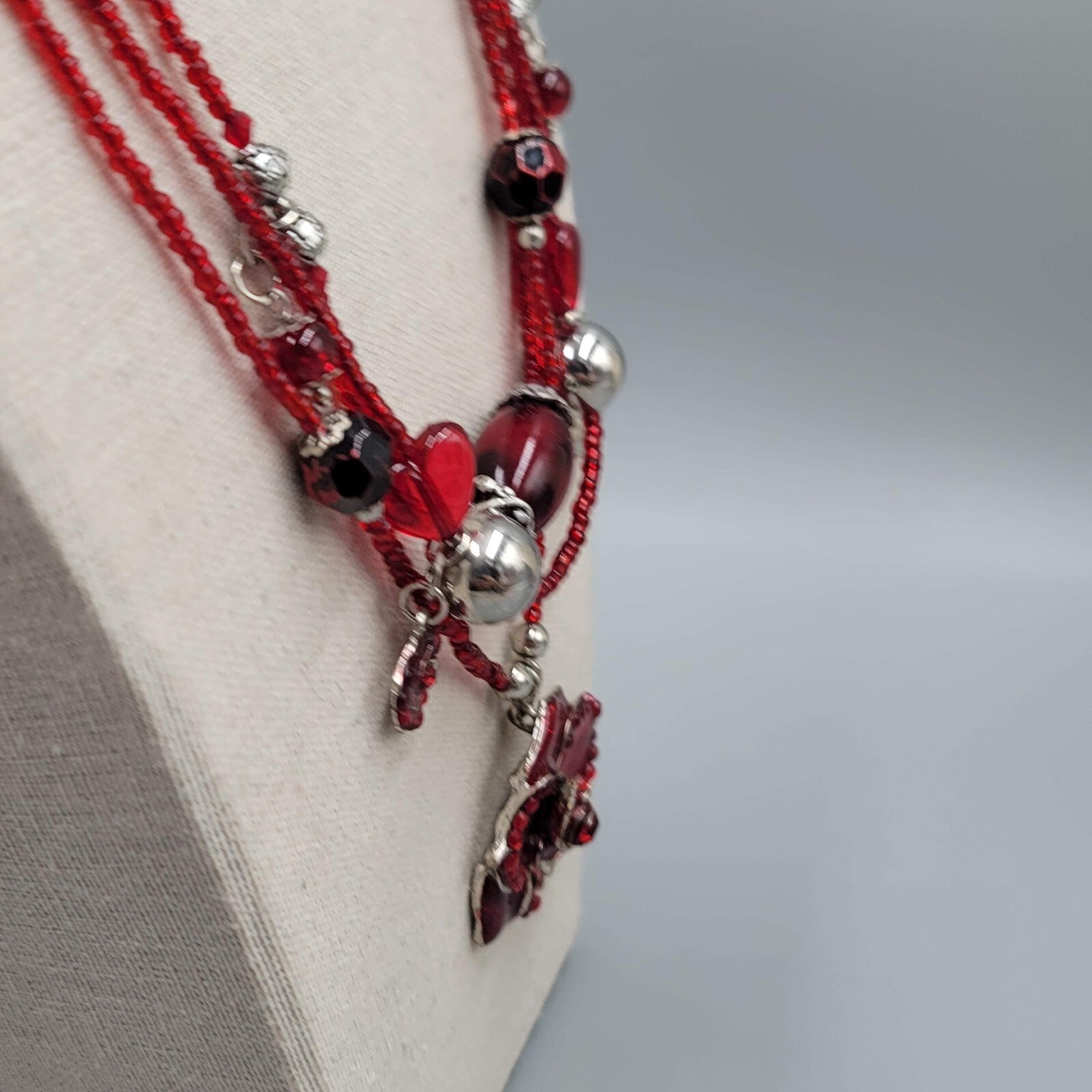Red Bead Triple Layer Necklace Silver tone Statement Flower Pendant 20"+