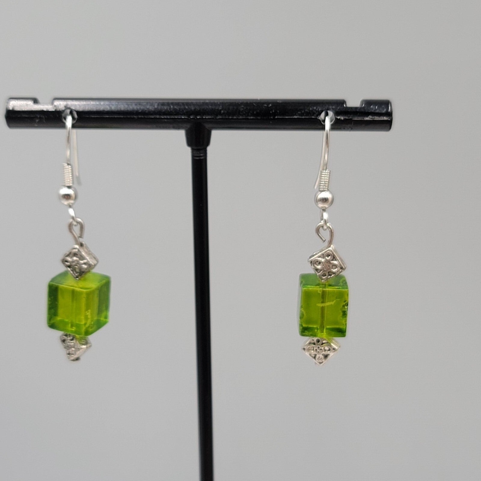 Pierced Earrings Square Green Glass Bead Silver tone Dangle 1"