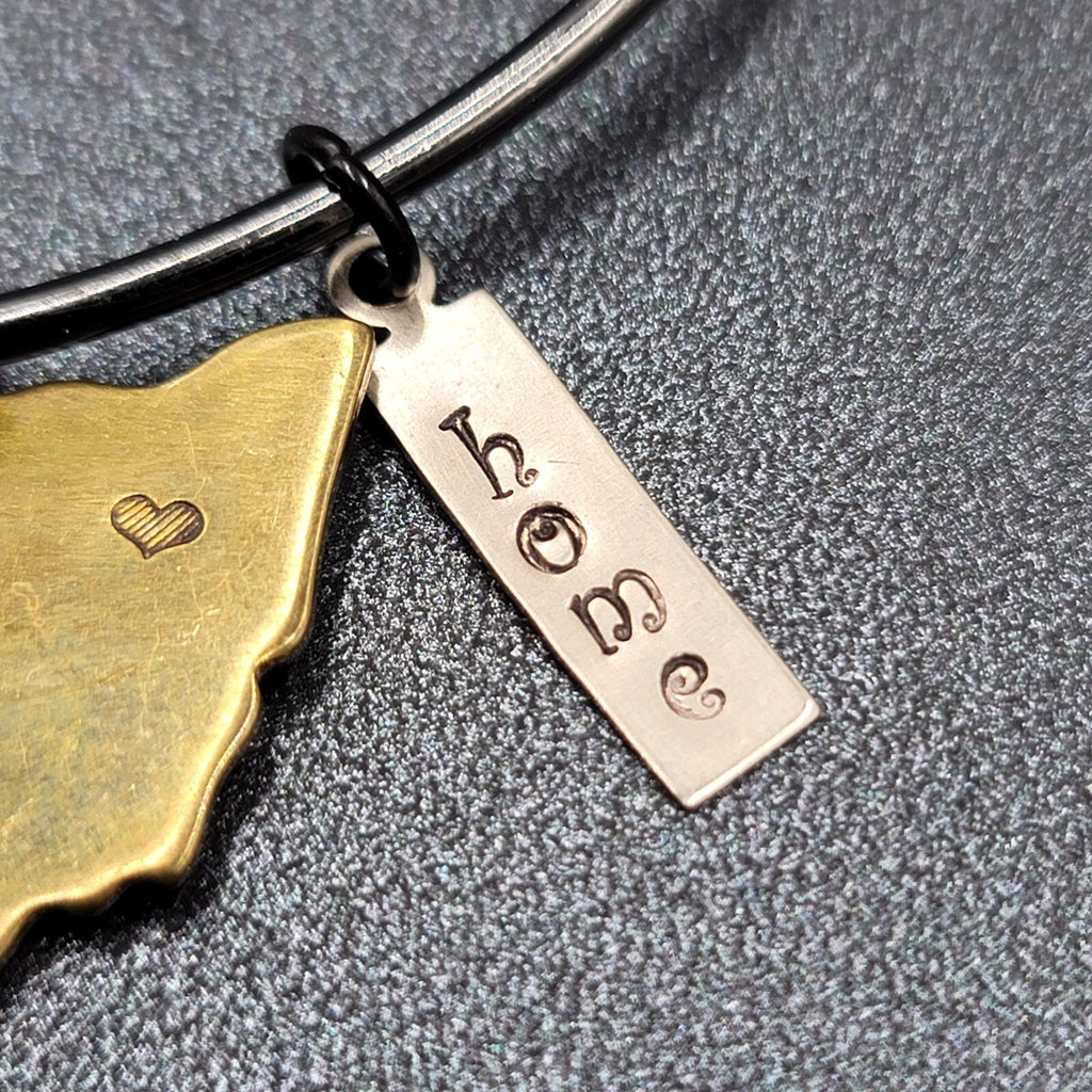 Black Bangle Bracelet Ohio Home Charm Dangle 8.5"