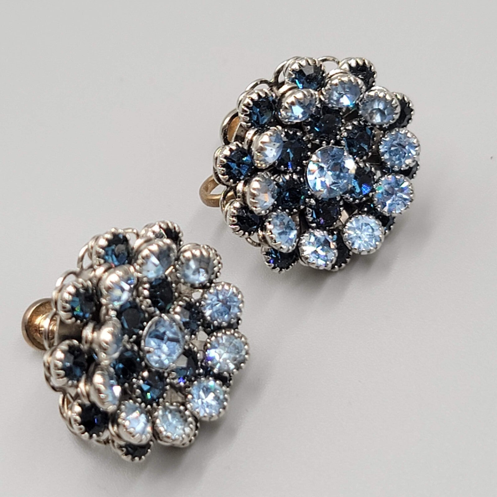 Vintage Blue Rhinestone Clip on Earrings Silver tone Screw Back Round 7/8"