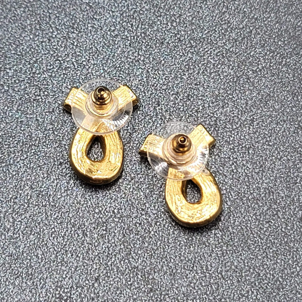 Vintage Pierced Earrings Gold tone Brown Enamel Ribbon Swish Studs 3/4"