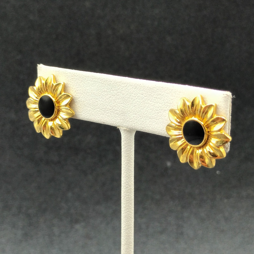 Pierced Earrings Gold tone Black Enamel Flower Studs  3/4"