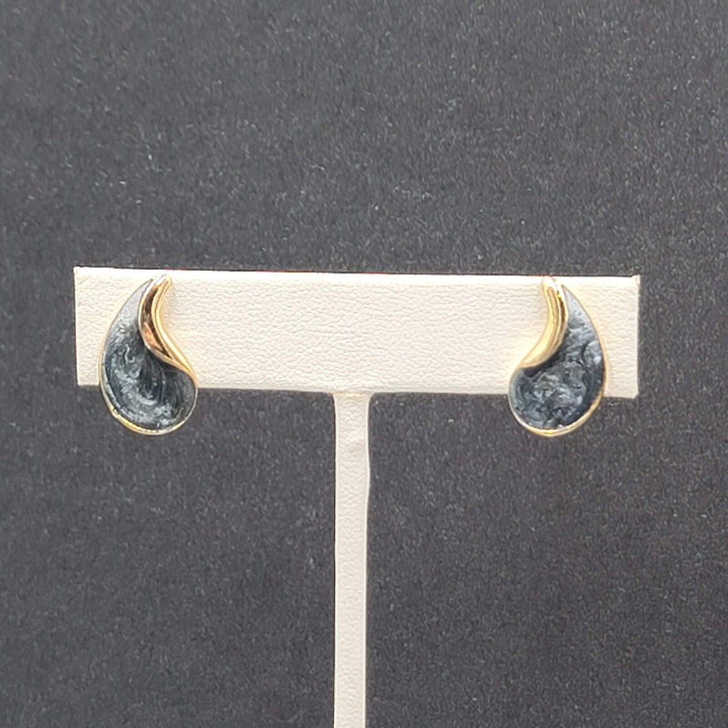 Vintage Pierced Earrings Gold tone Blue Enamel Teardrop Studs 3/4"