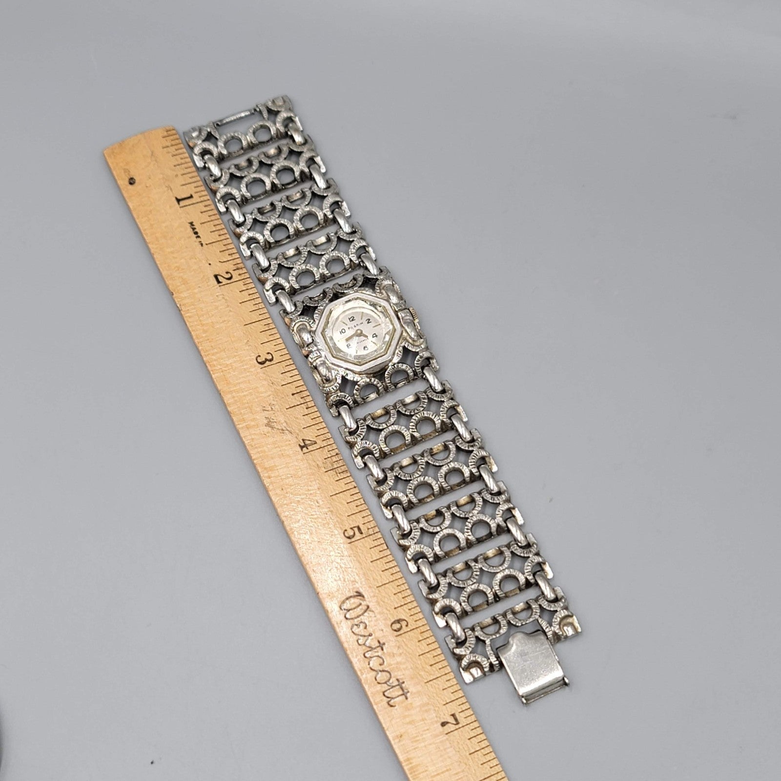 Vintage Brutalist Design 21 Jewel Pilgrim Watch UNTESTED AS-IS