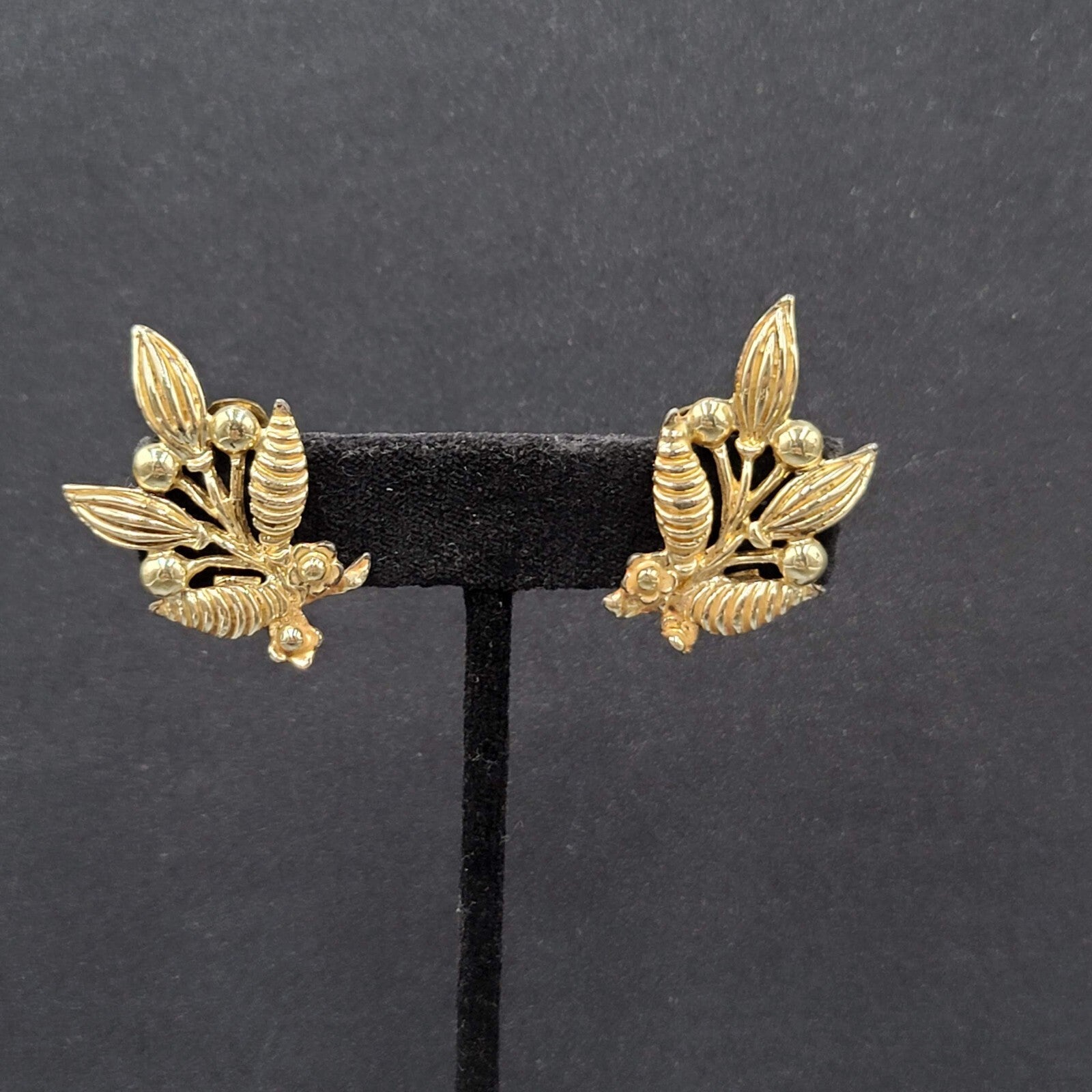 Vintage Clip on Earrings Gold tone Flower Leaves Climbers 1 3/8"