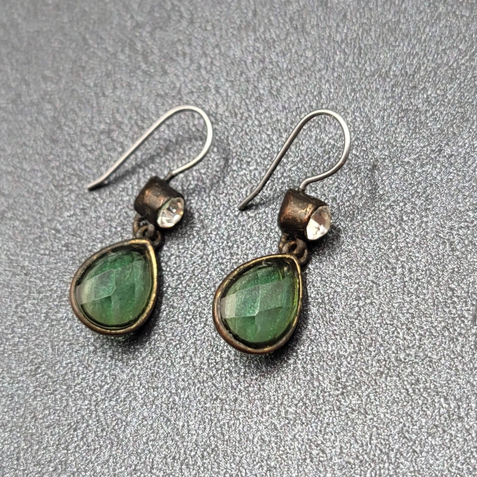 Pierced Earrings Bronze tone Green Faceted Teardrop Stone 3/4"