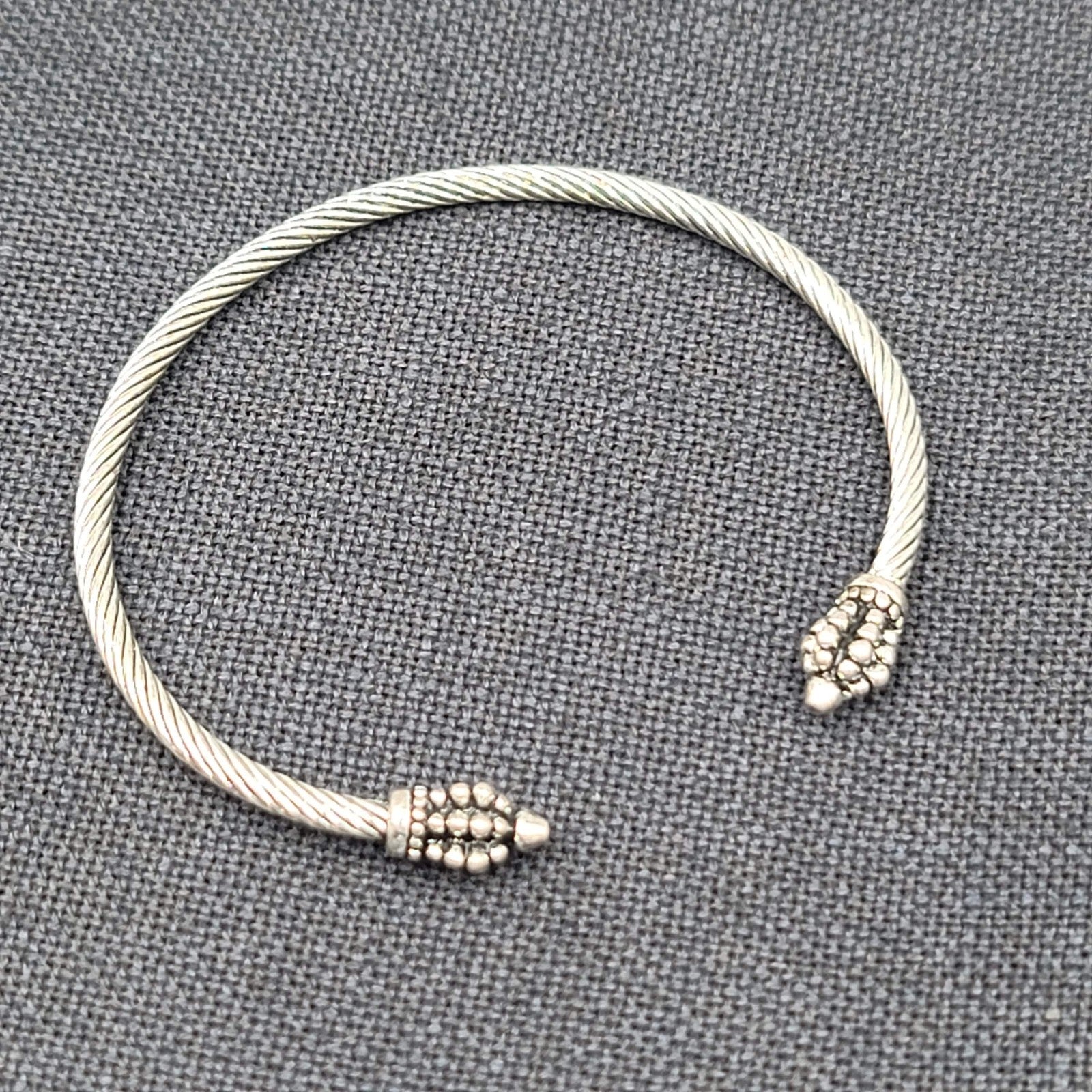 Twist Silver tone Cuff Slide Charm Bracelet Silver tone 7.75 in