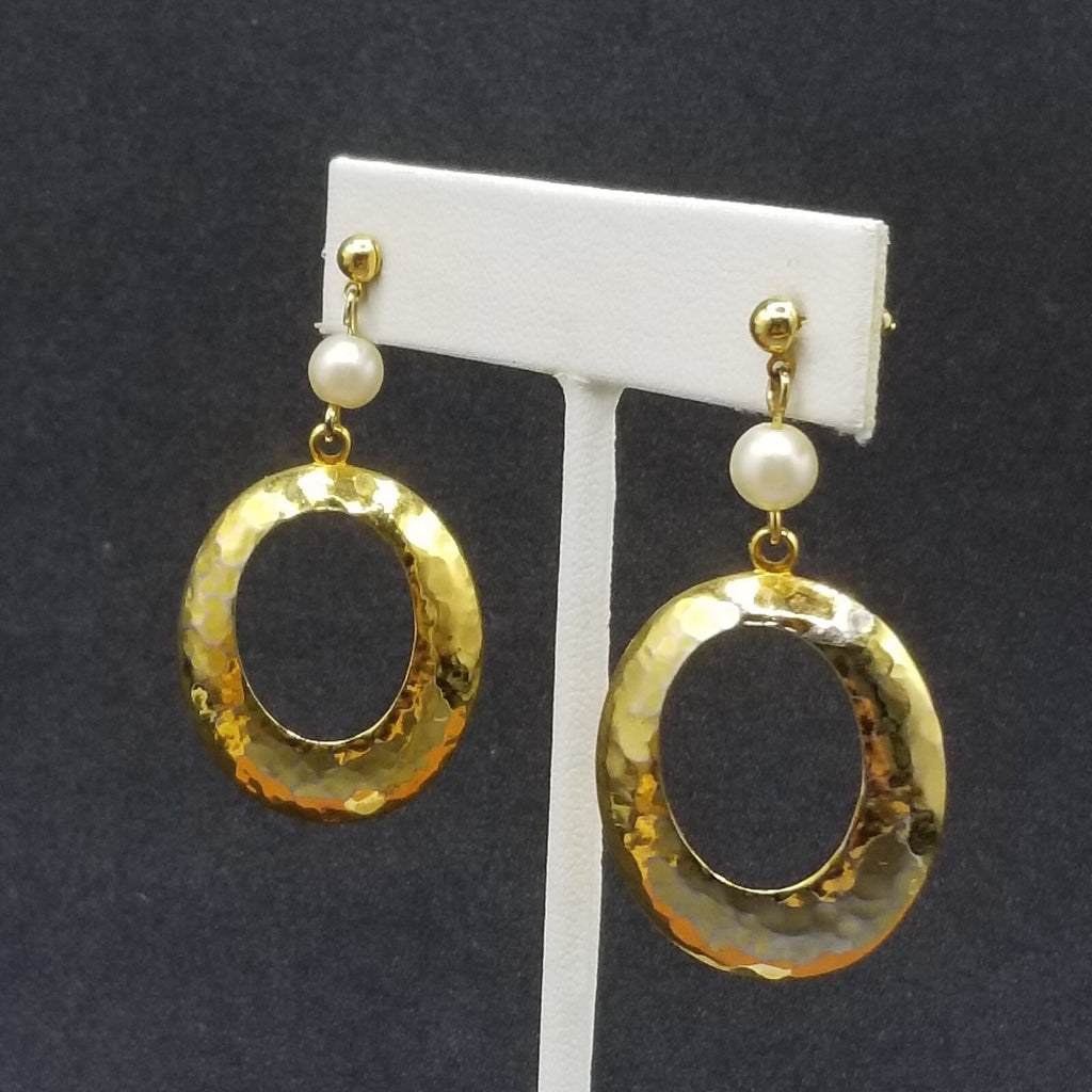 Pierced Earrings Gold tone Faux Pearl Hammered Oval Dangle 1 7/8"