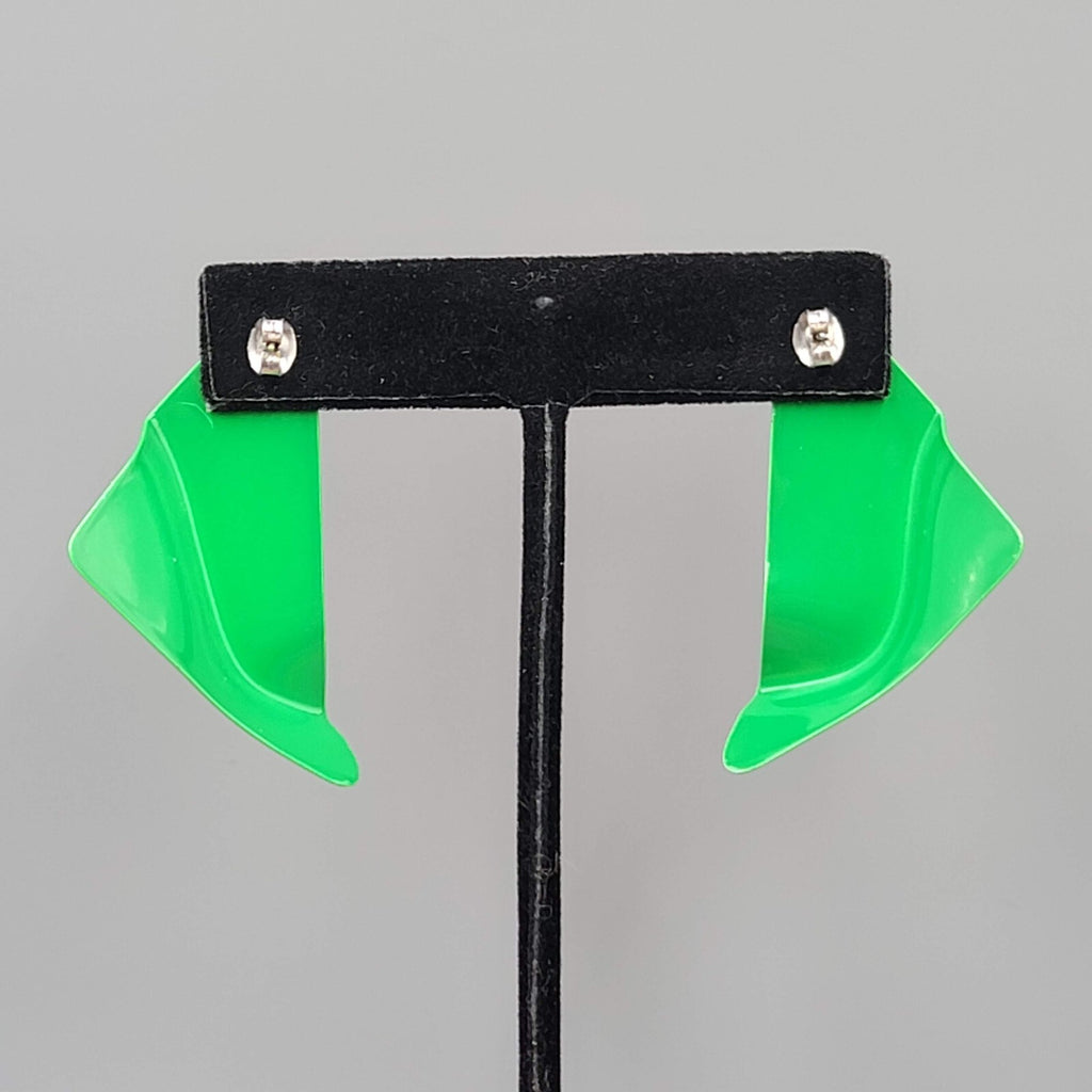 Vintage Green Enamel Statement Drop Pierced Earrings 80s 1 7/8"