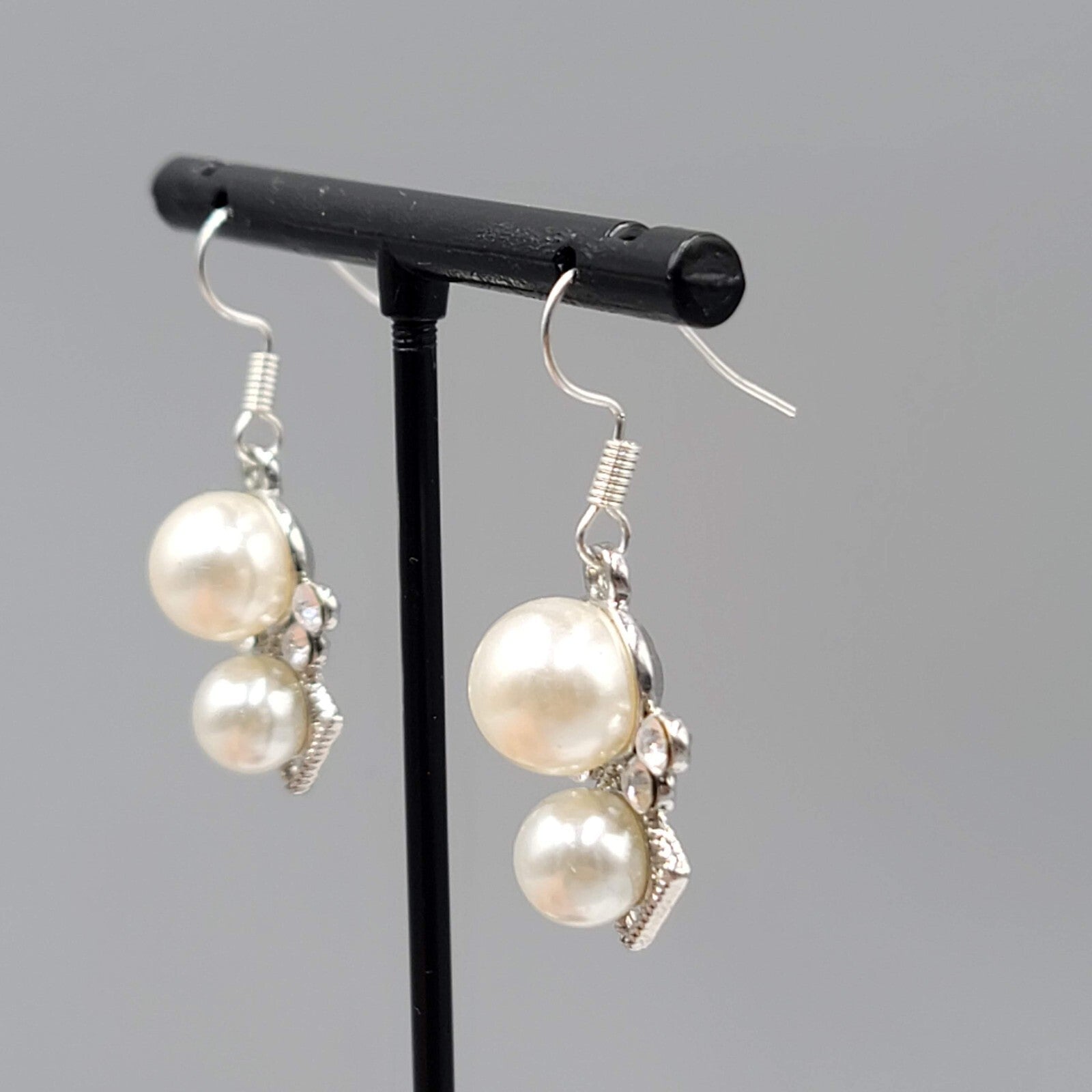 Pierced Earrings Silver tone Faux Pearl White Bead Rhinestone Dangle 7/8"