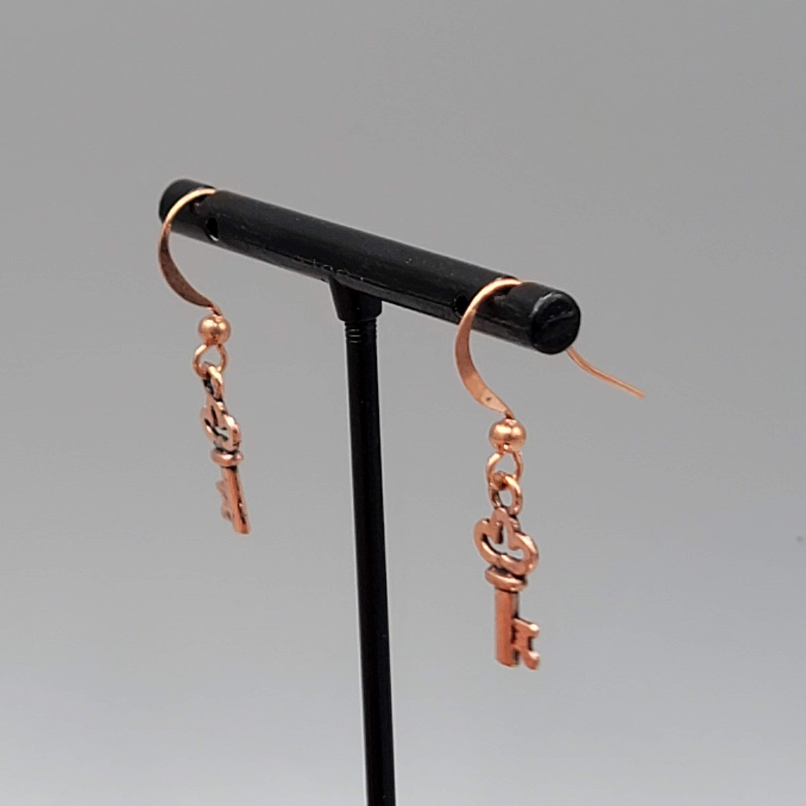 Copper tone Skeleton Key Pierced Earrings Dangle 5/8"