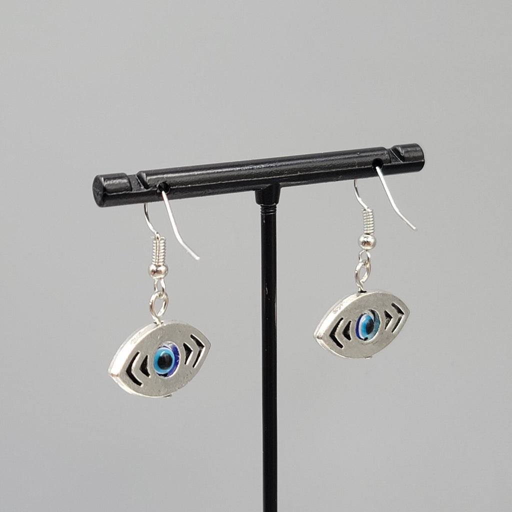 Evil Eye Pierced Earrings Silver tone Blue Bead Dangle 3/4"
