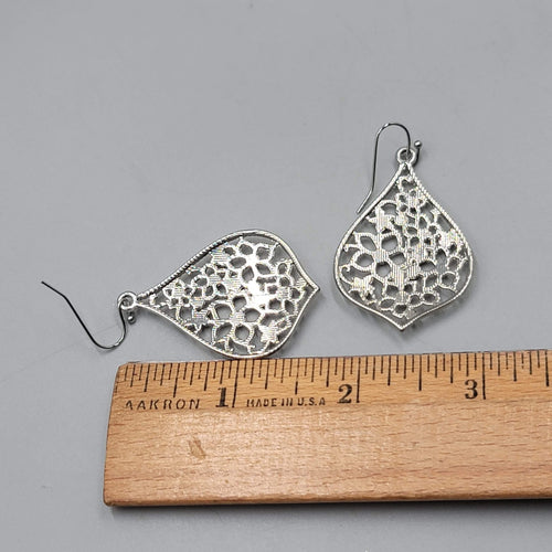 Crystal Flower Open Work Pierced Earrings Silver tone Dangle  1.75 in