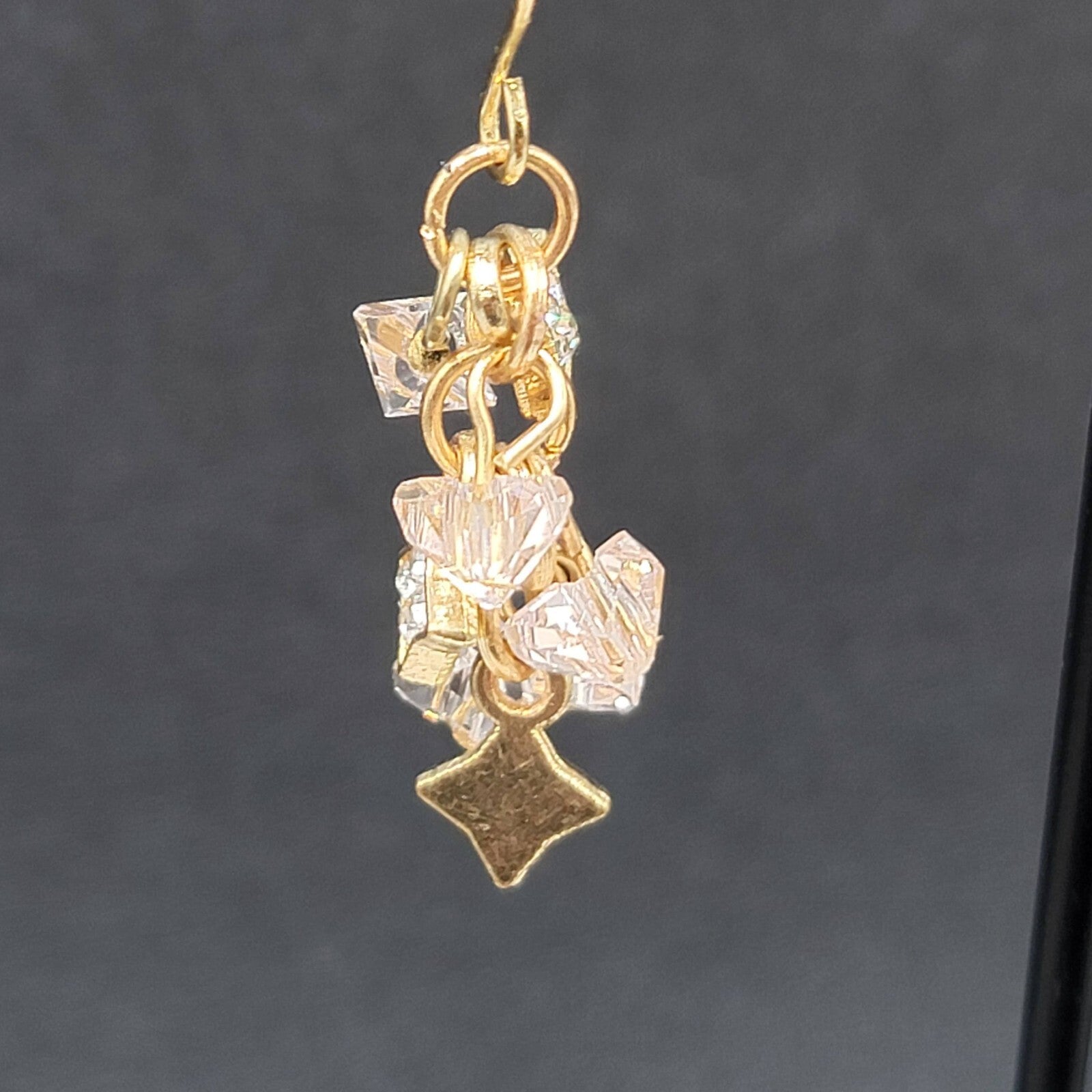Pierced Earrings Gold tone Pink Crystal Cluster Bead Dangle 1"