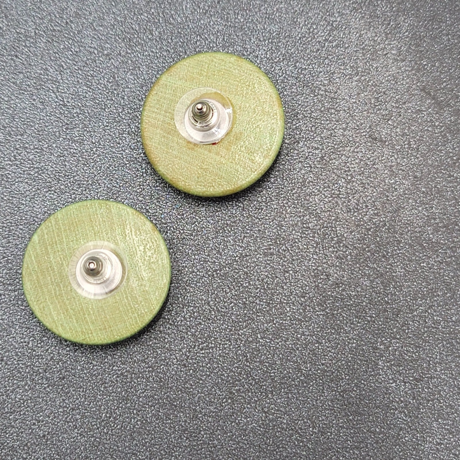 Vintage Pierced Earrings Stained Green Wood Disc Drop 1"