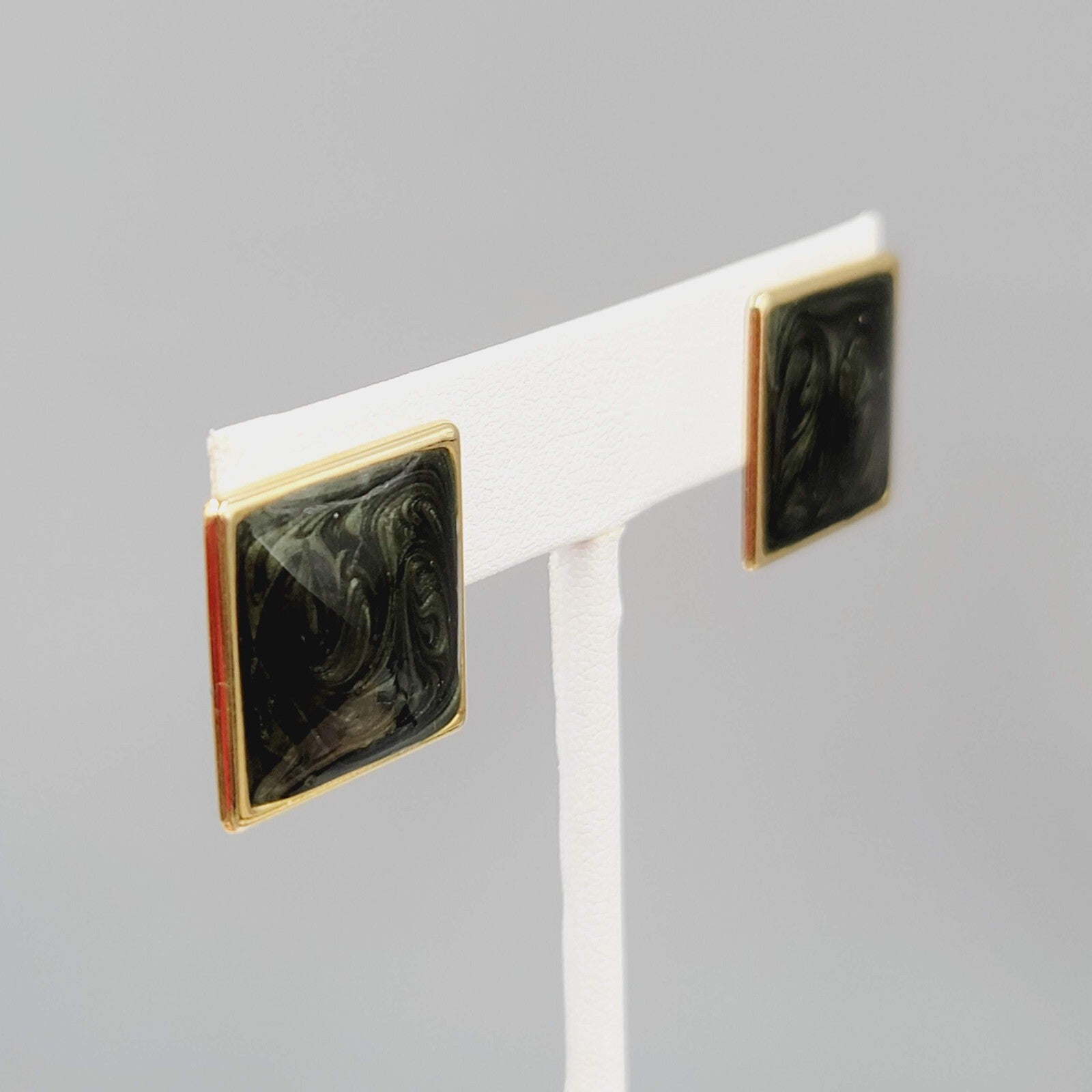 Vintage Pierced Earrings Gold tone Dark Green Enamel Square 3/4"