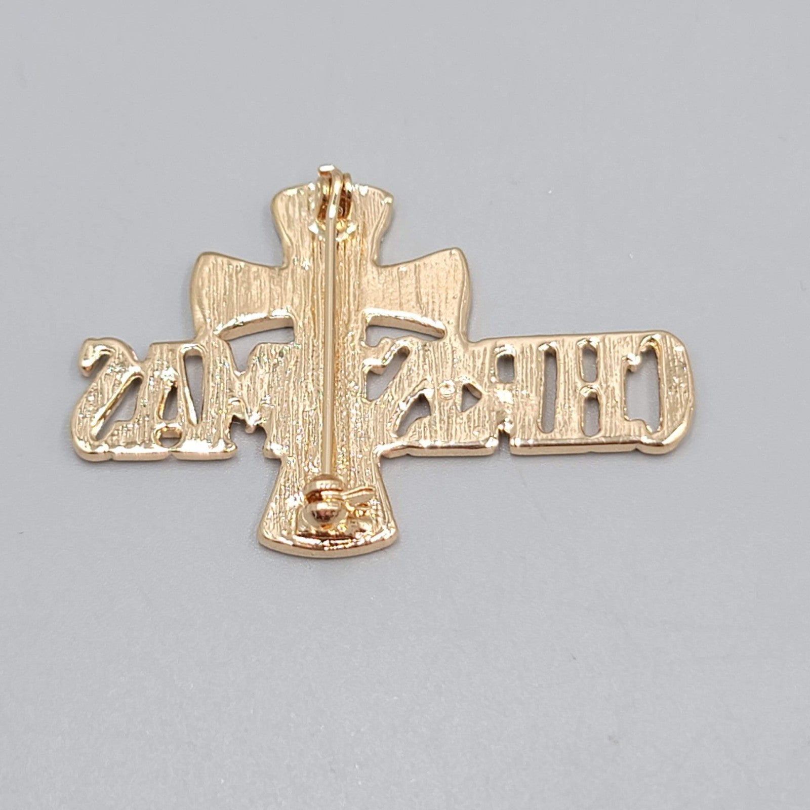 Vintage Christmas Brooch Plaid Flannel Cross Gold tone 2"