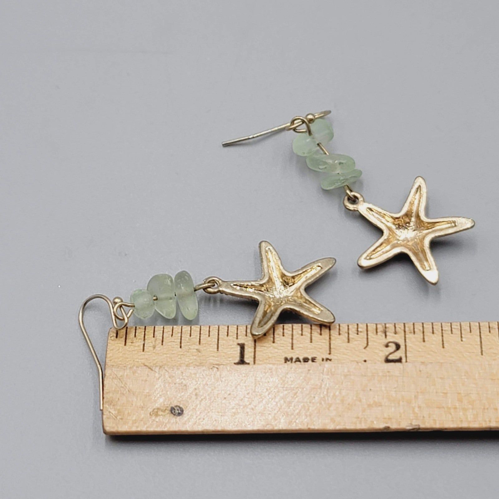 Starfish Dangle Pierced Earrings Gold Tone Green Gemstone Beads Beach  1.5"