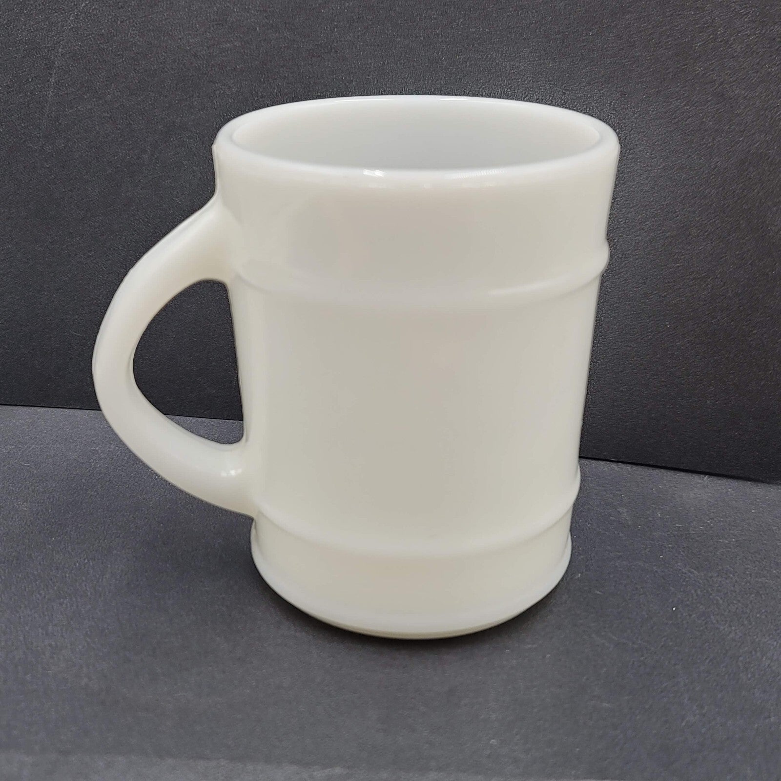 Vintage Oven Proof Anchor Milk Glass Coffee Mug Ribbed Design