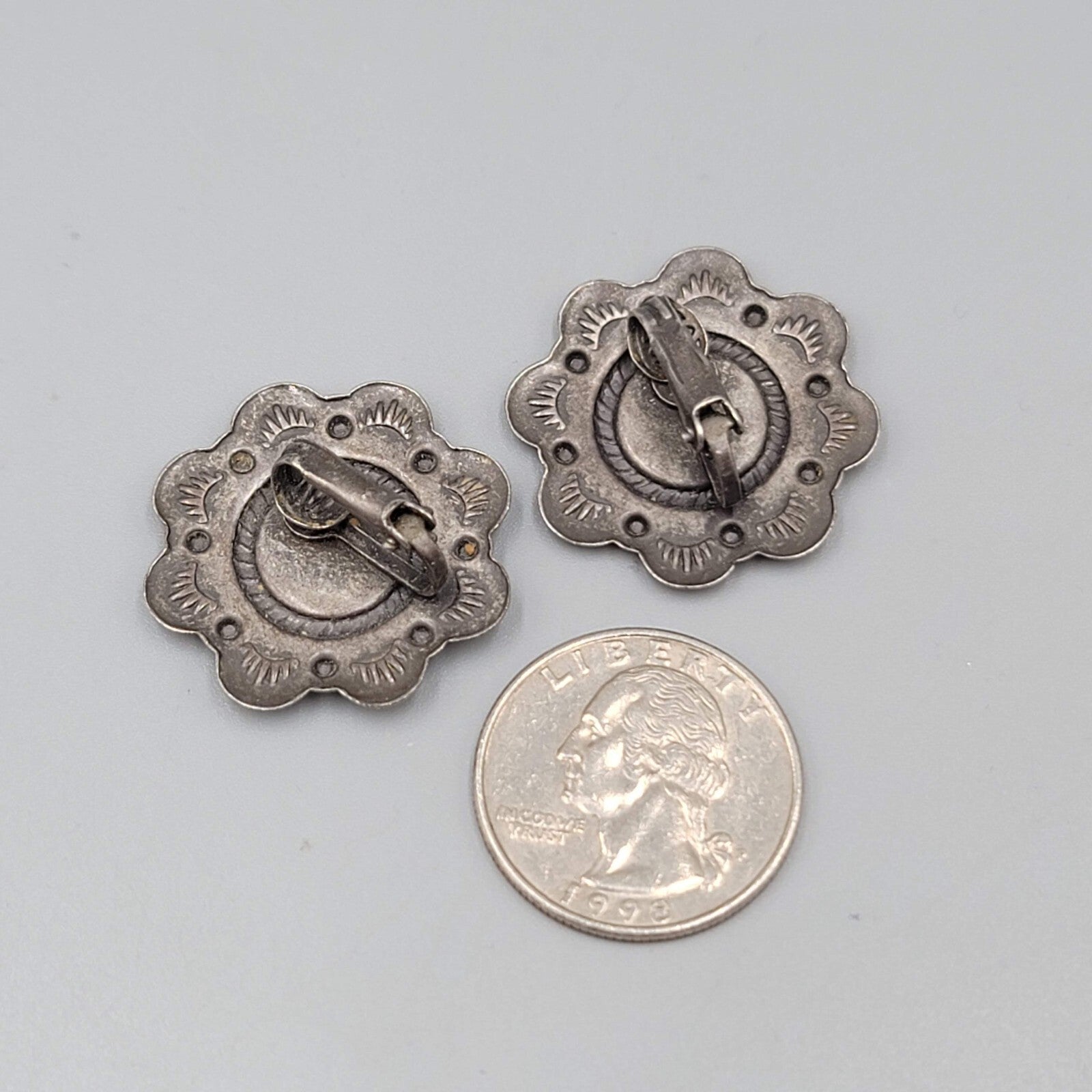 Vintage Flower Clip on Earrings Dark Gray Metal Green Enamel 1 1/8"