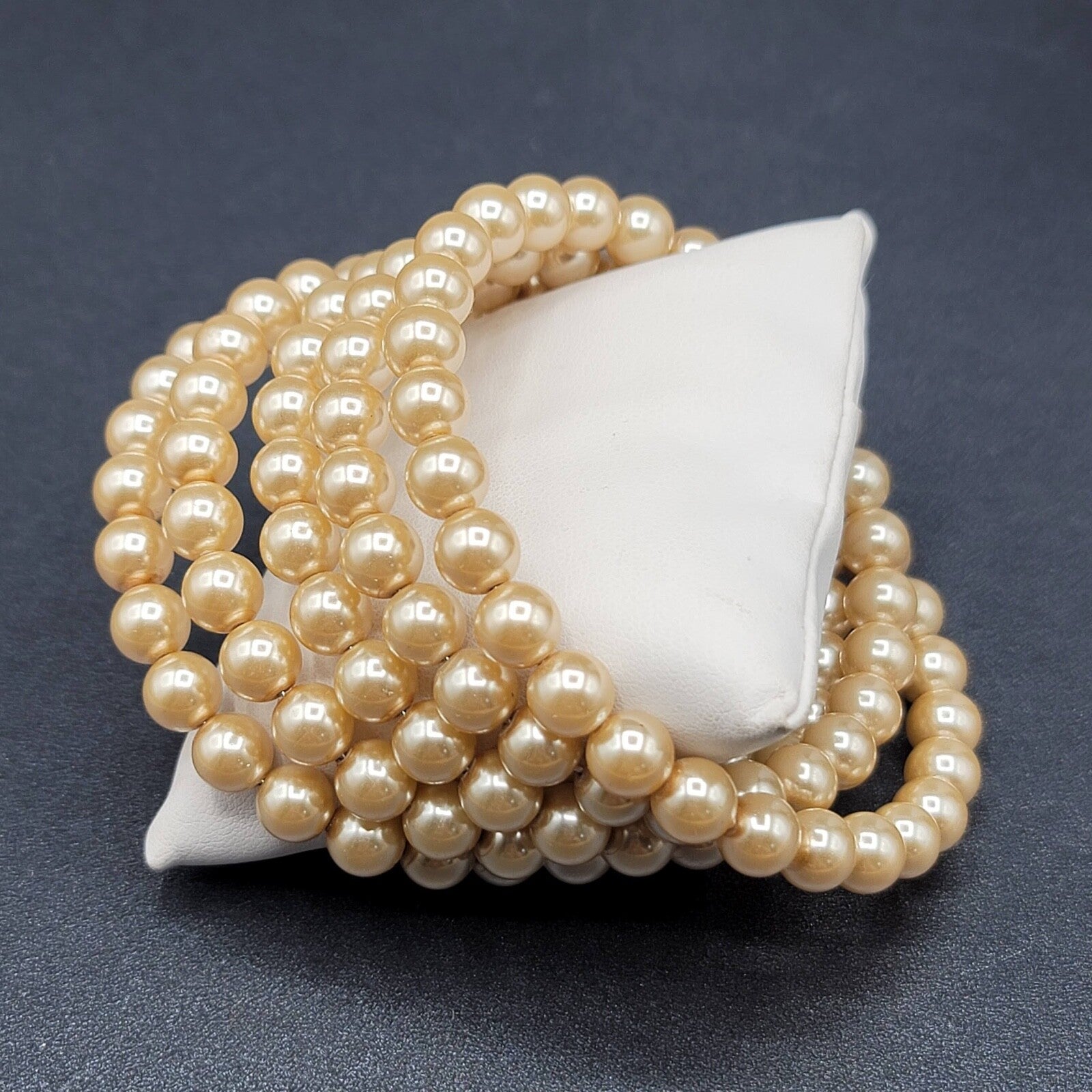 Vintage Memory Wire Bracelet Faux Glass Pearls Cream Colored Lovely