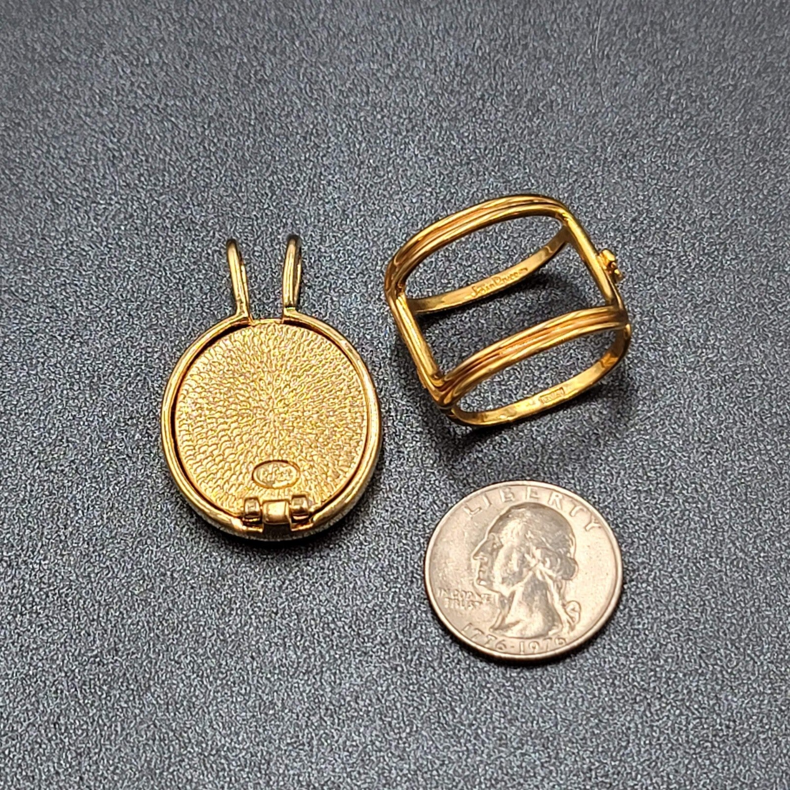 JOAN RIVERS Signed Gold Plated Clasp and Pendant Pieces in Good Condition