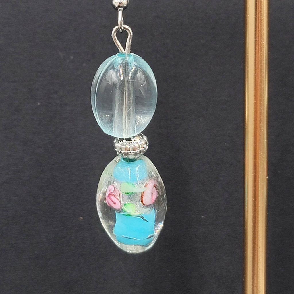 Blue Flower Art Glass Bead Pierced Earrings Silver tone Dangle 1.5"