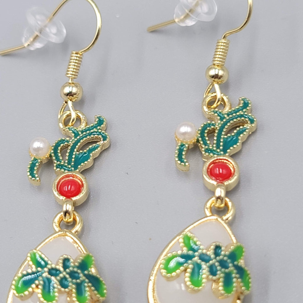 Gold tone White Teardrop Green Enamel Pierced Earrings Dangle 1.5"
