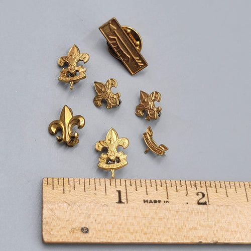 Boy Scouts Fleur de Lis BSA Vintage TINY SMALL Lapel Pin Tie Tack Lot