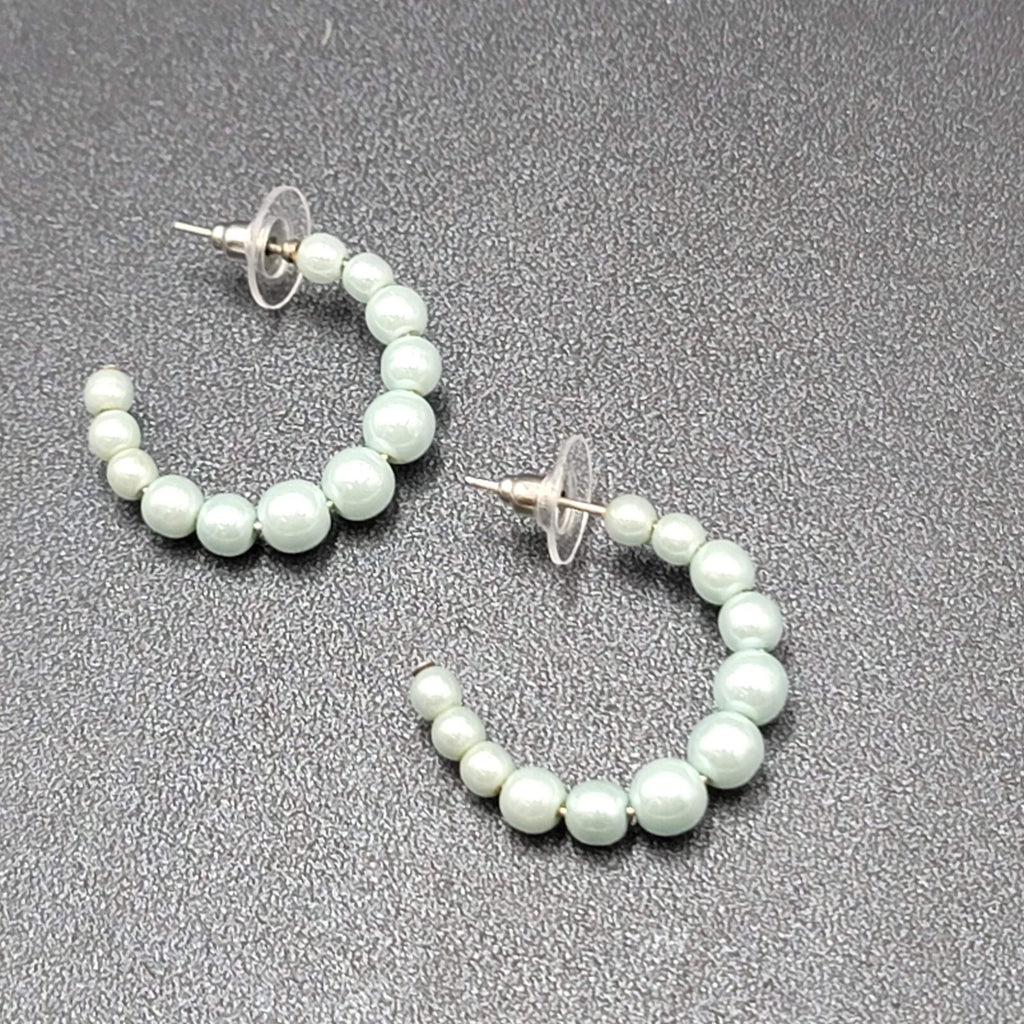 Vintage Pierced Earrings Baby Blue Graduated Beaded Hoops 1"
