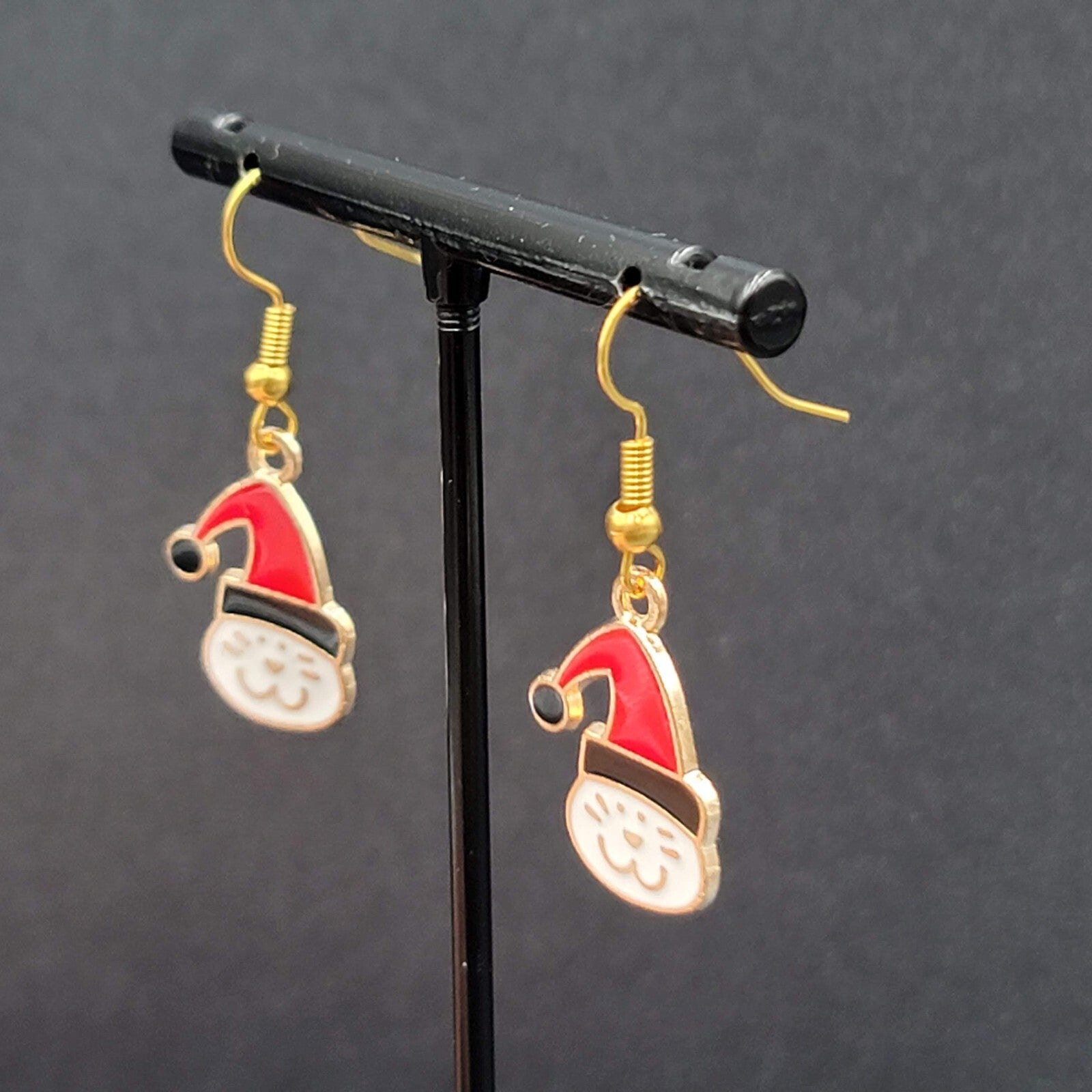Christmas Kitty Cat Red Cap Pierced Earrings Gold tone Enamel Dangle 7/8"