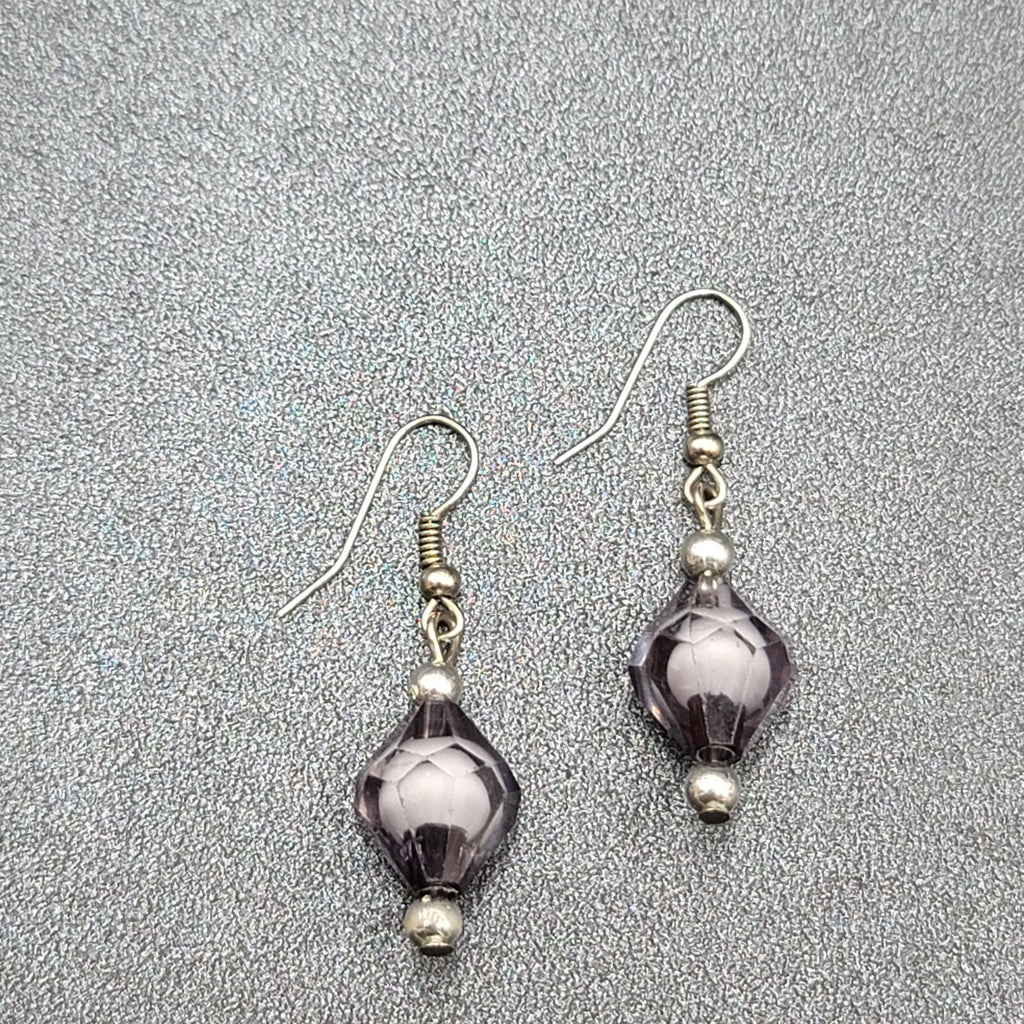 Pierced Earrings Silver tone Black White Art Bead Dangle 1"