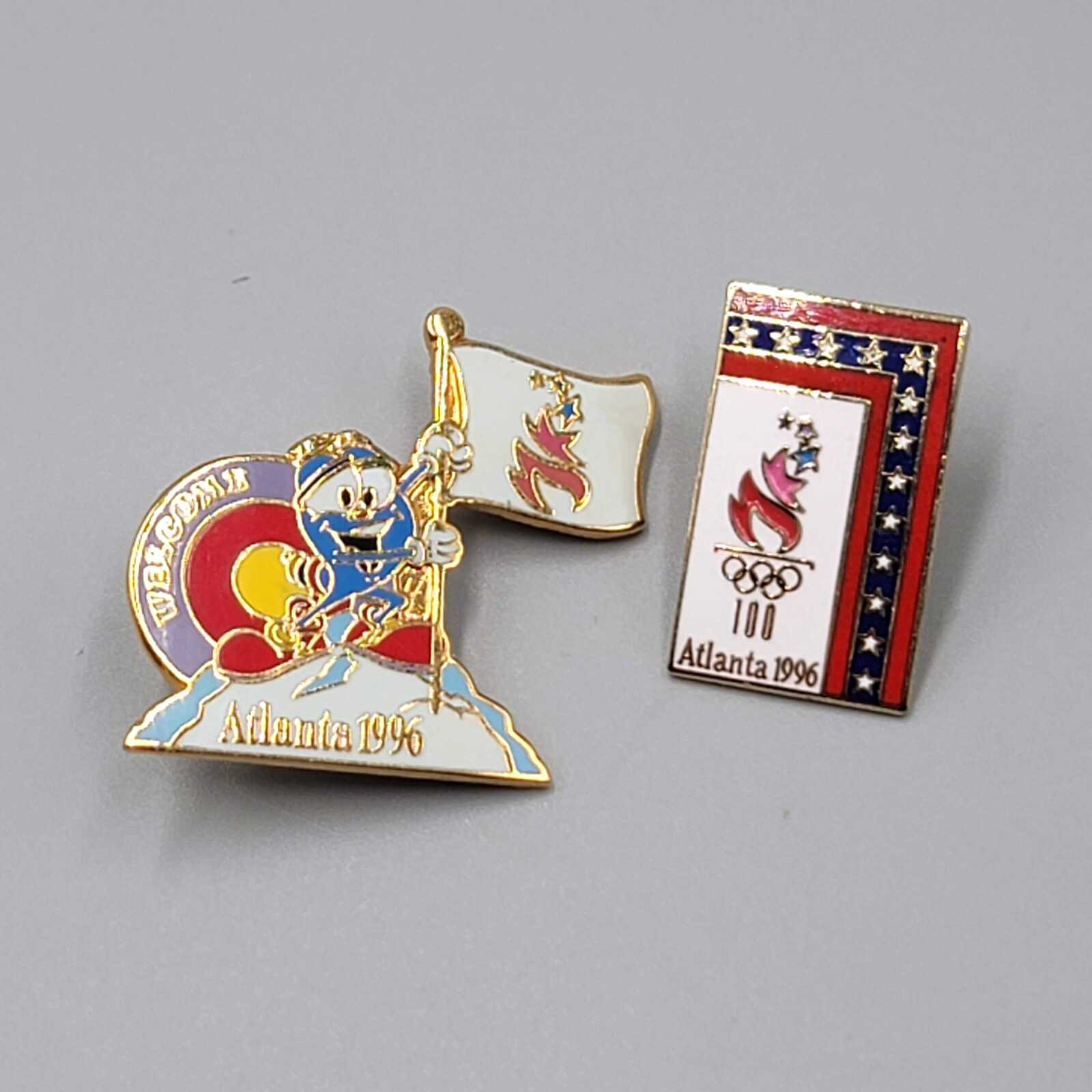 Vintage USA Olympic Atlanta 1996 Welcome Izzy Mascot Pin Lot of 2