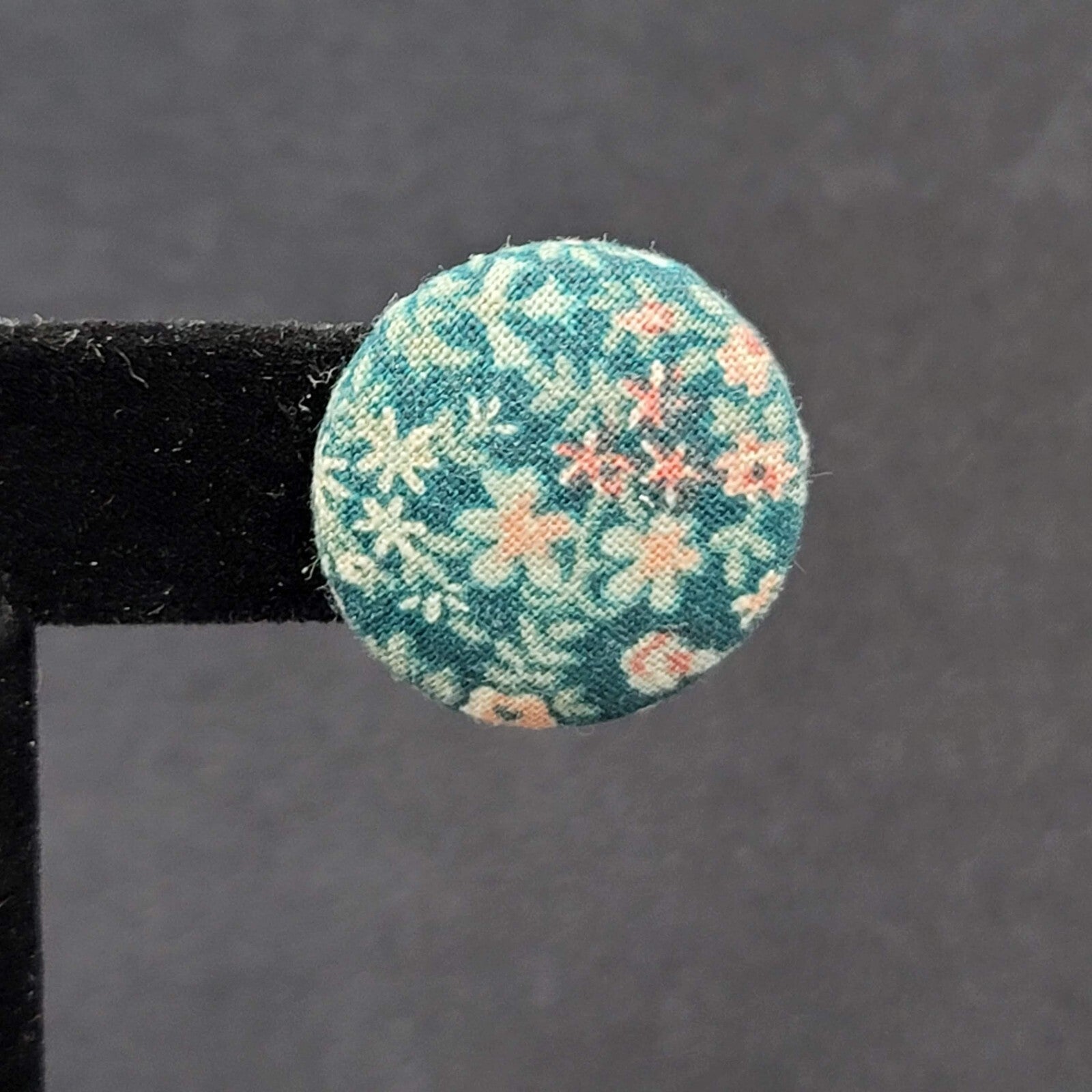 Vintage Pierced Earrings Floral Flower Fabric Button Studs 7/8"