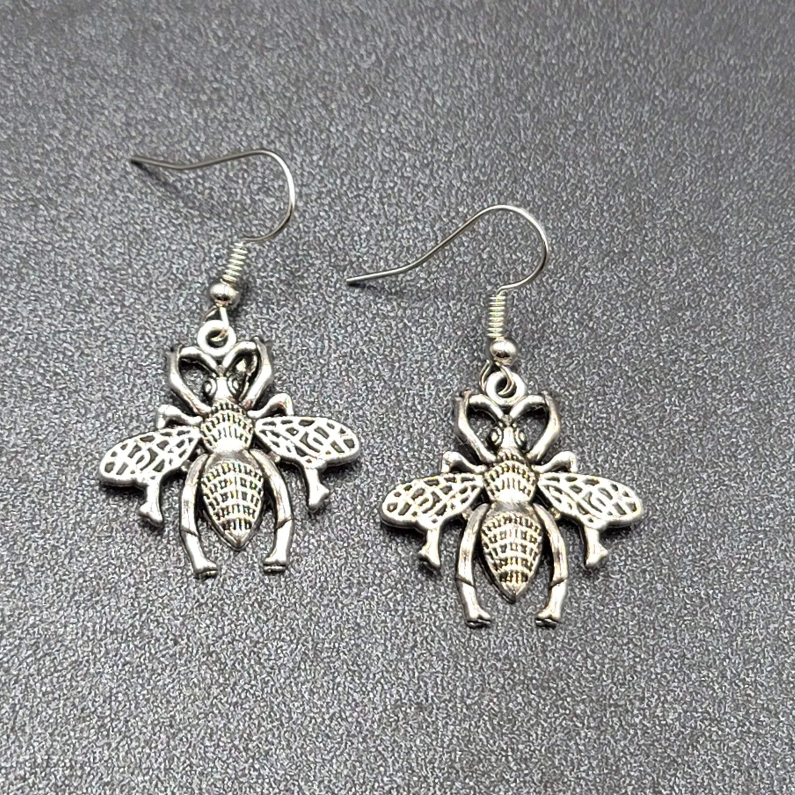 Bee Flying Insect Pierced Earrings Silver tone Dangle 1"